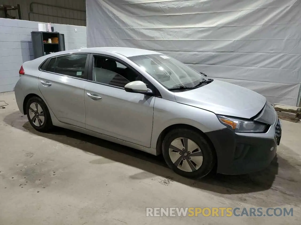 4 Photograph of a damaged car KMHC65LCXNU268614 HYUNDAI IONIQ 2022