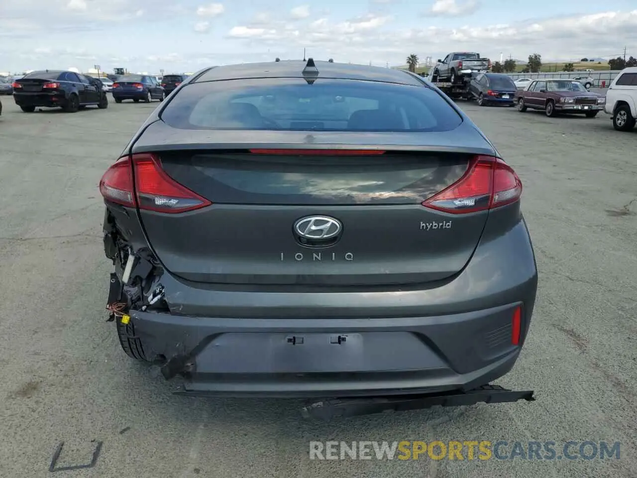 6 Photograph of a damaged car KMHC75LC5NU282840 HYUNDAI IONIQ 2022
