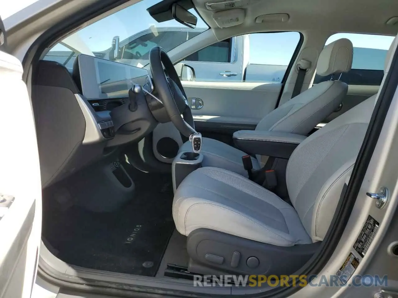 7 Photograph of a damaged car KM8KN4AE1PU167333 HYUNDAI IONIQ 2023