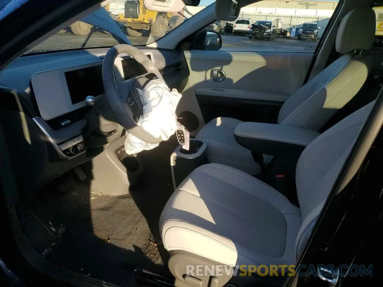 7 Фотография поврежденного автомобиля KM8KNDAF2PU150436 HYUNDAI IONIQ 2023
