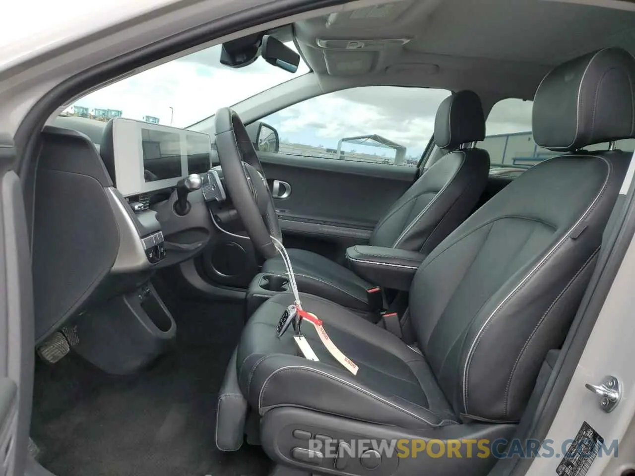 7 Фотография поврежденного автомобиля KM8KRDAF4PU157392 HYUNDAI IONIQ 2023