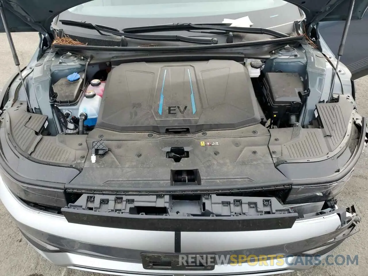 11 Photograph of a damaged car KM8KM4DB3RU251371 HYUNDAI IONIQ 2024