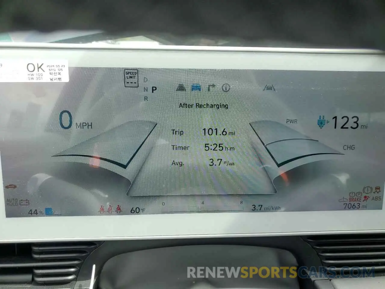 9 Photograph of a damaged car KM8KM4DE4RU315427 HYUNDAI IONIQ 2024