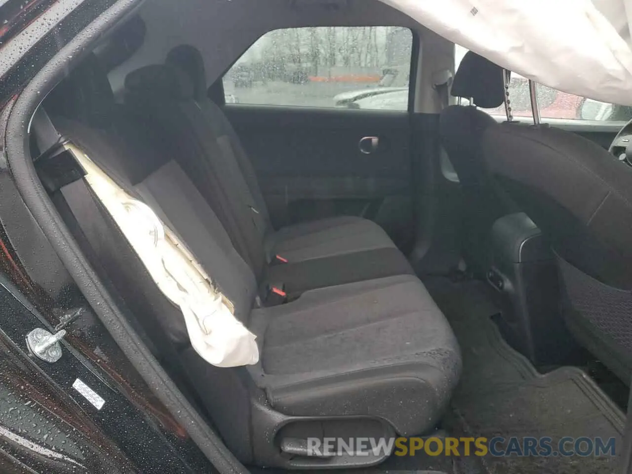 10 Photograph of a damaged car KM8KMDDF0RU253775 HYUNDAI IONIQ 2024