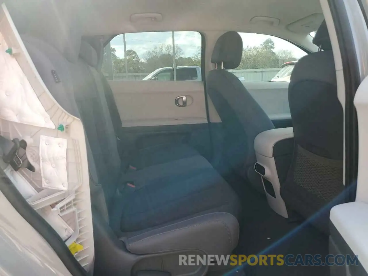 11 Photograph of a damaged car KM8KN4DE2RU250249 HYUNDAI IONIQ 2024