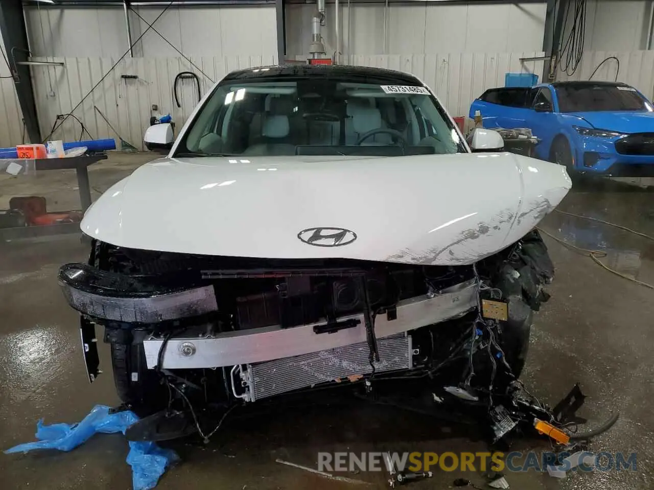 5 Photograph of a damaged car KM8KRDDF0RU309277 HYUNDAI IONIQ 2024