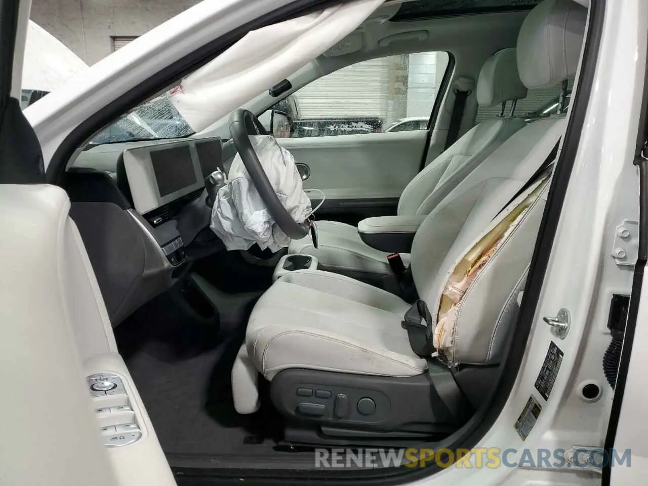 7 Photograph of a damaged car KM8KRDDF0RU309277 HYUNDAI IONIQ 2024