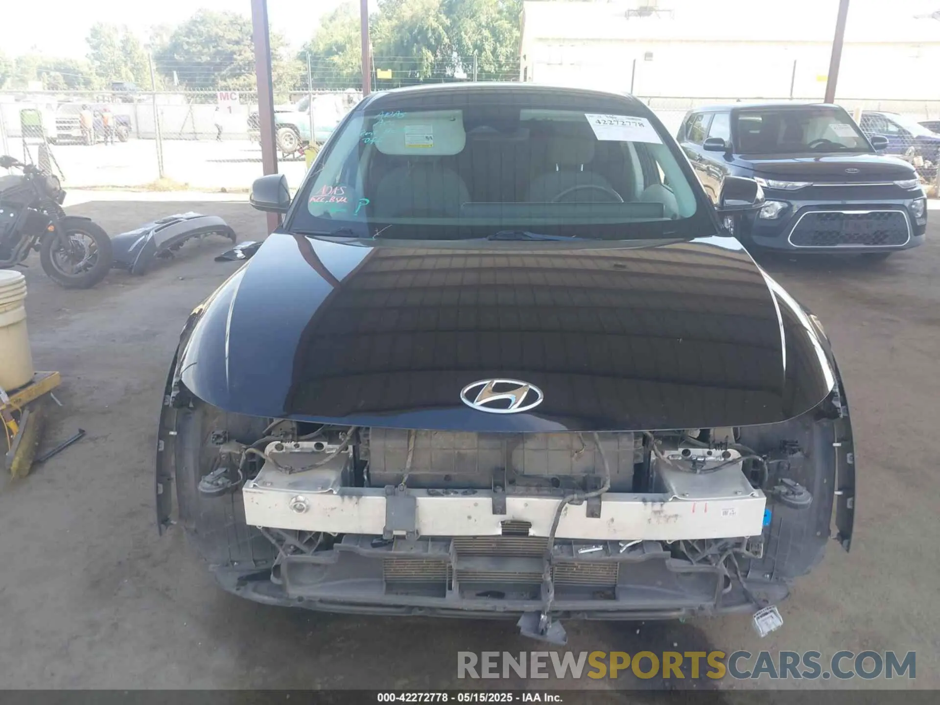 13 Photograph of a damaged car KM8KM4AE9NU055587 HYUNDAI IONIQ 5 2022