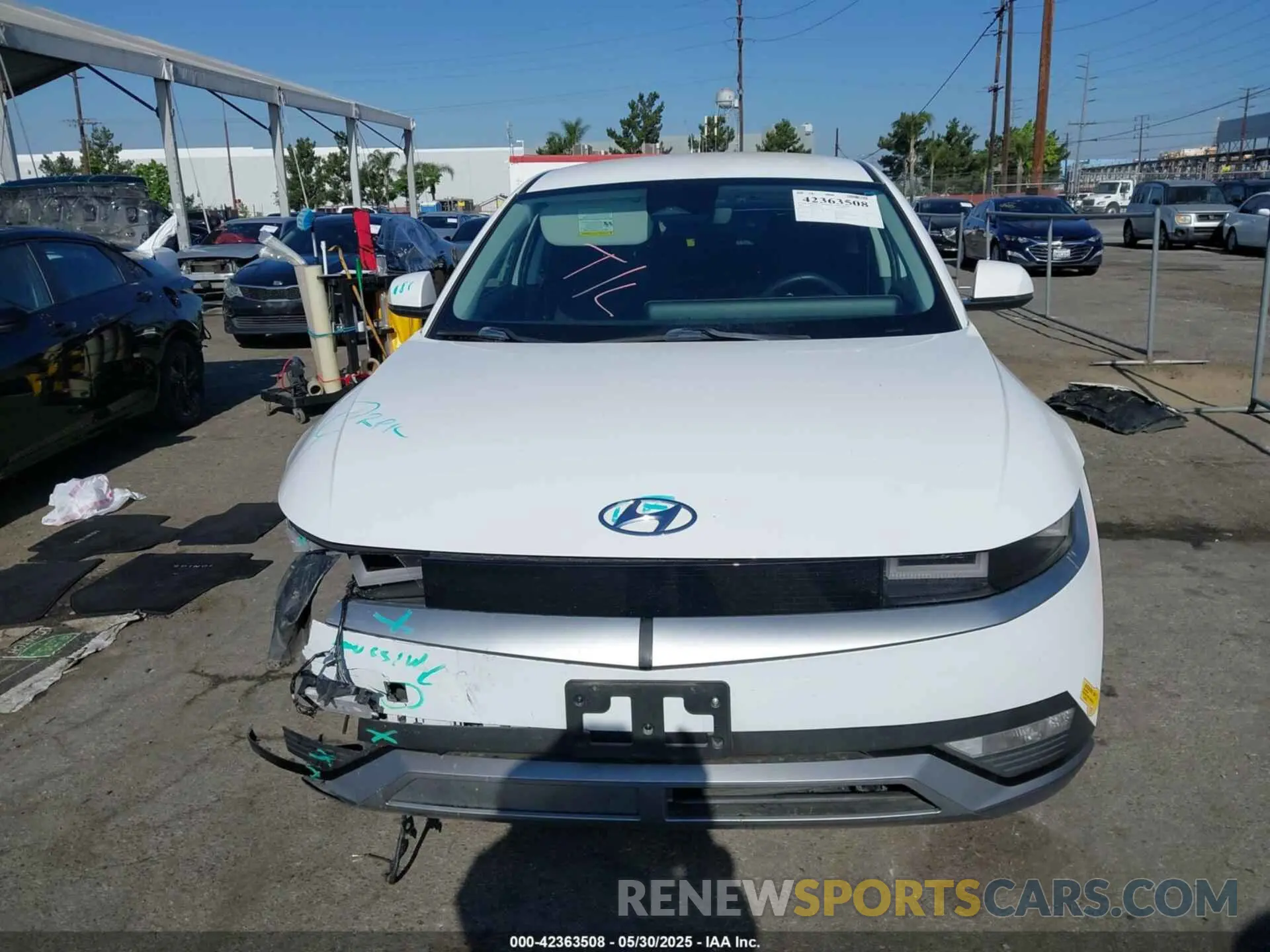 13 Photograph of a damaged car KM8KM4AEXNU061012 HYUNDAI IONIQ 5 2022