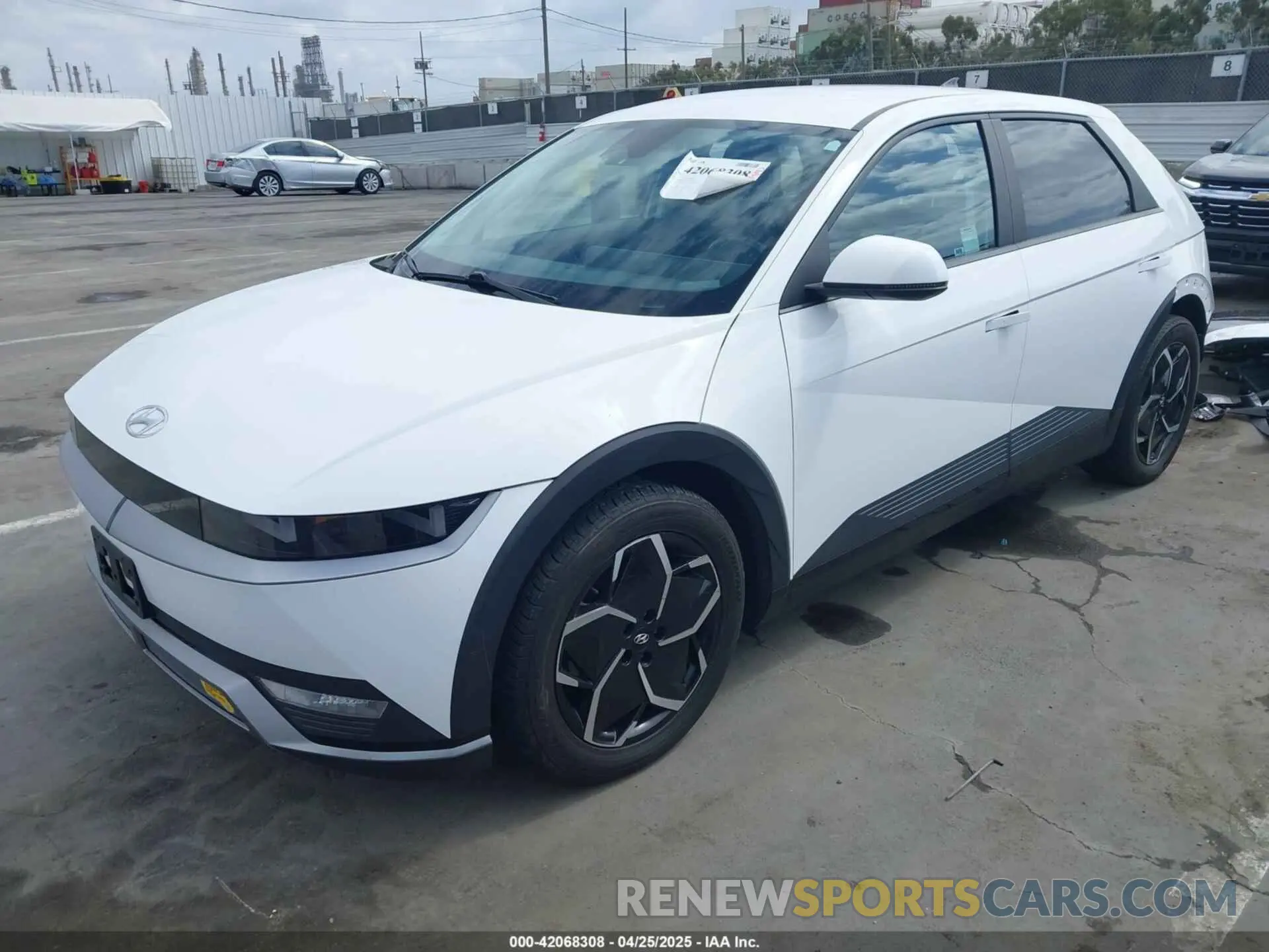 2 Photograph of a damaged car KM8KMDAF7NU050588 HYUNDAI IONIQ 5 2022