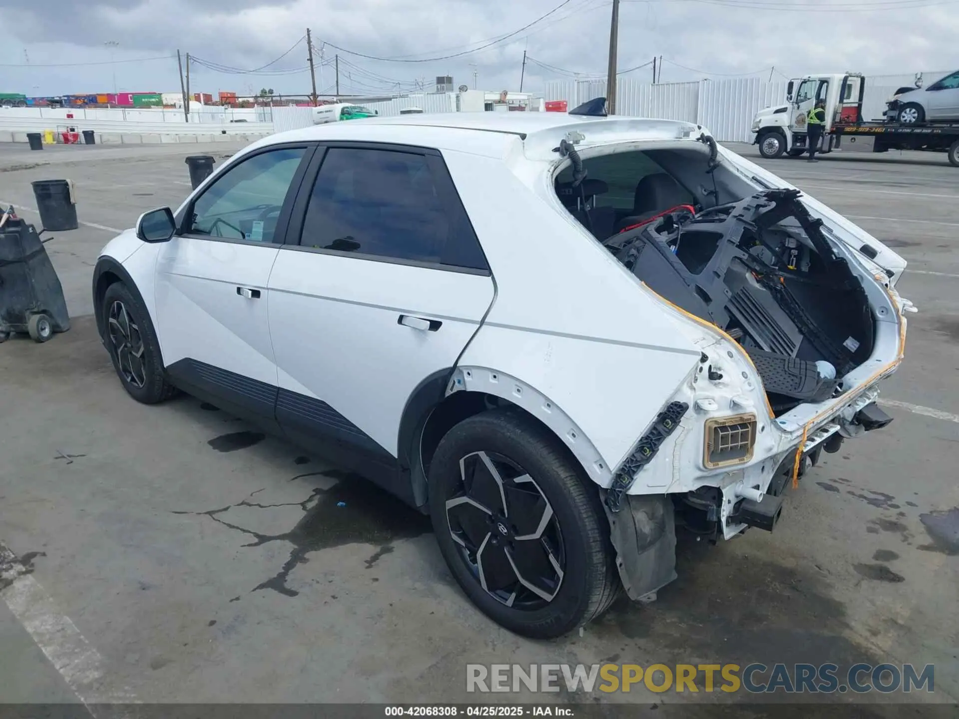 3 Photograph of a damaged car KM8KMDAF7NU050588 HYUNDAI IONIQ 5 2022