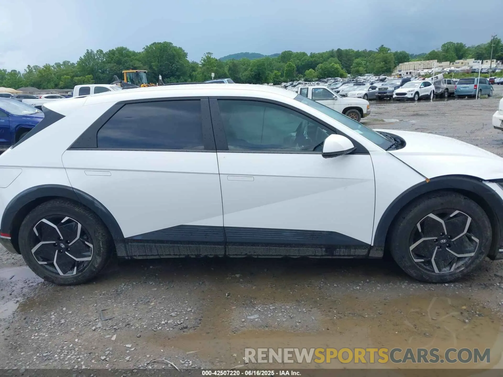 13 Фотография поврежденного автомобиля KM8KN4AE4NU090938 HYUNDAI IONIQ 5 2022
