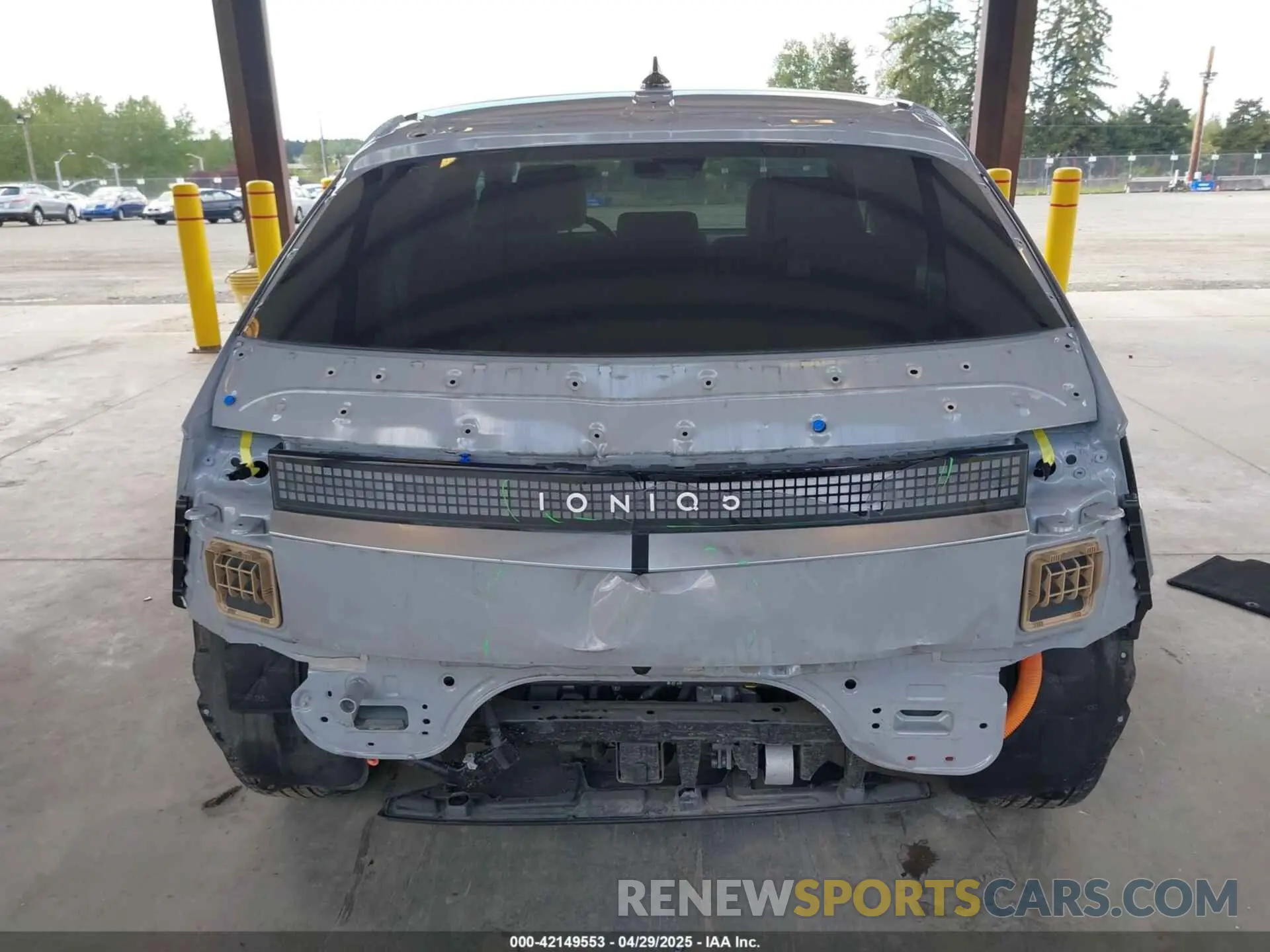 17 Photograph of a damaged car KM8KN4AE6NU120022 HYUNDAI IONIQ 5 2022