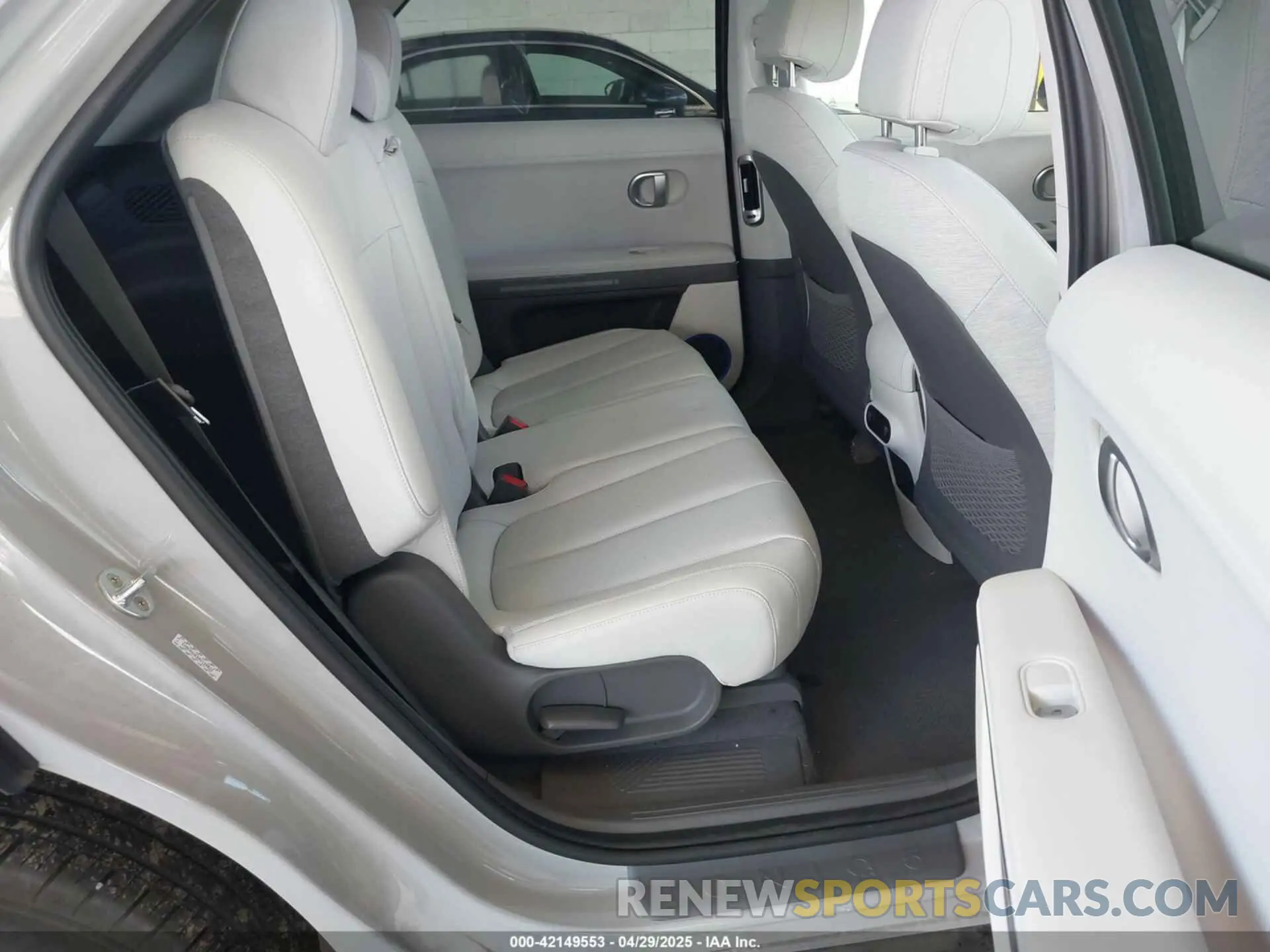 8 Photograph of a damaged car KM8KN4AE6NU120022 HYUNDAI IONIQ 5 2022