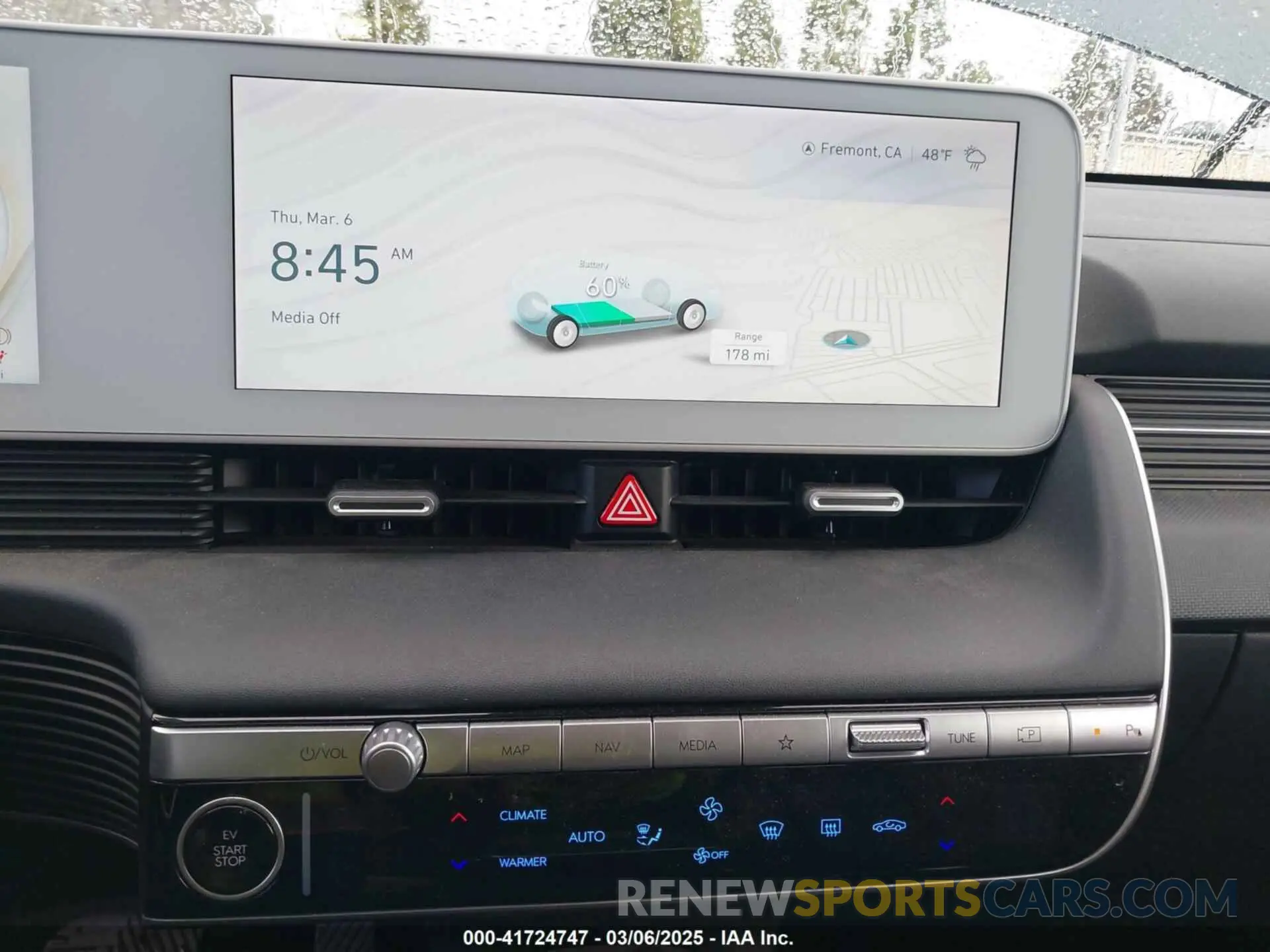 19 Photograph of a damaged car KM8KNDAF5NU108226 HYUNDAI IONIQ 5 2022