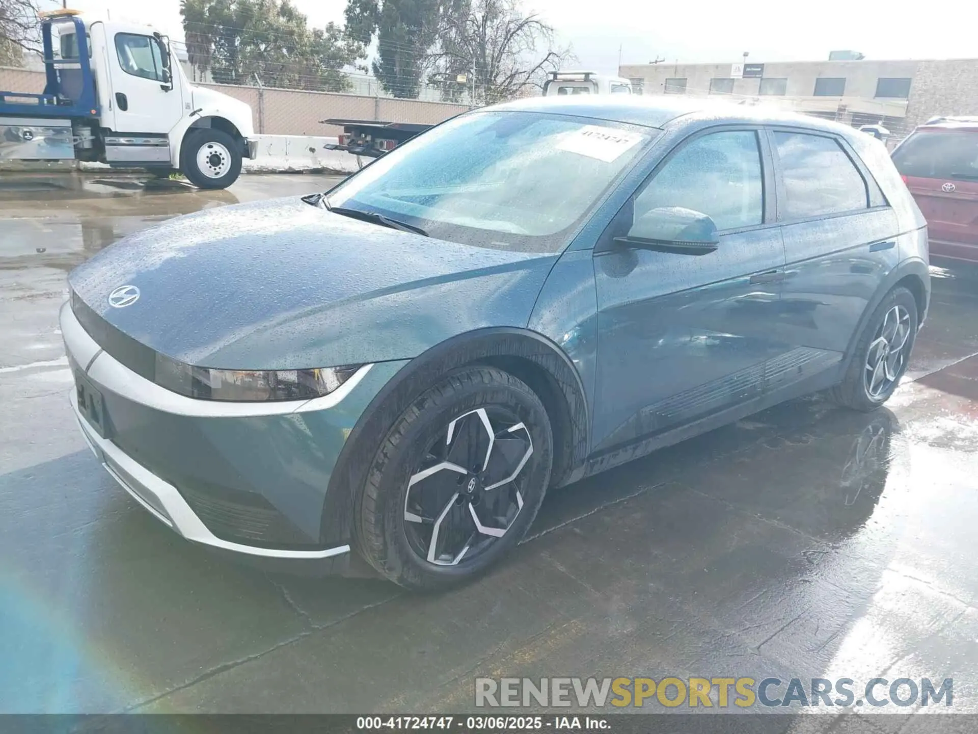 2 Photograph of a damaged car KM8KNDAF5NU108226 HYUNDAI IONIQ 5 2022