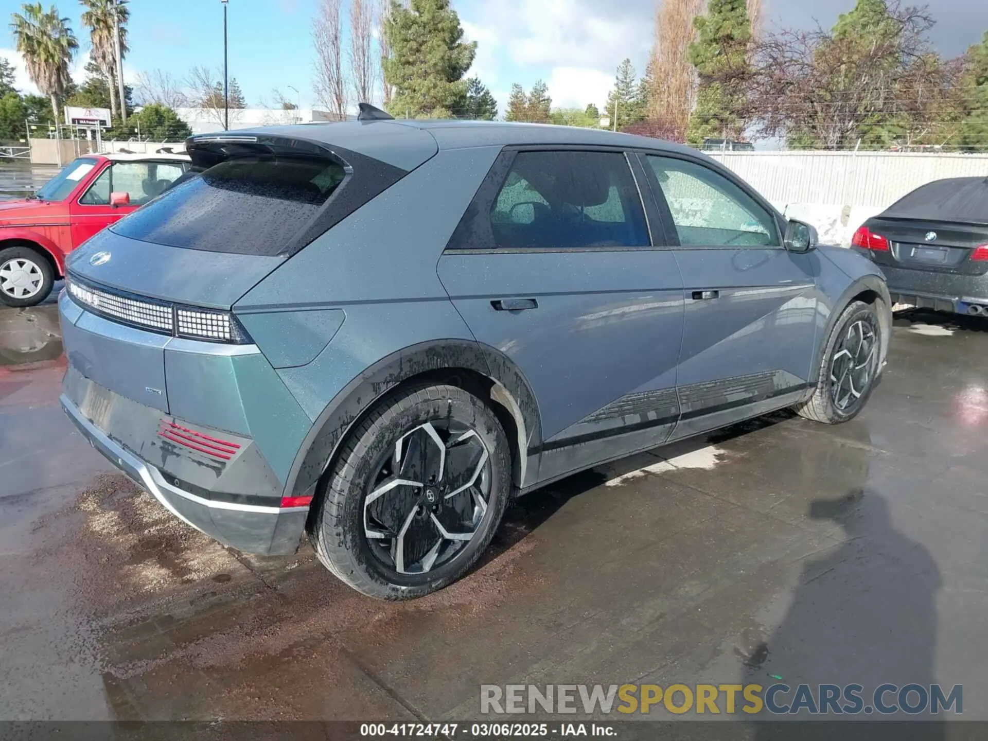 4 Photograph of a damaged car KM8KNDAF5NU108226 HYUNDAI IONIQ 5 2022