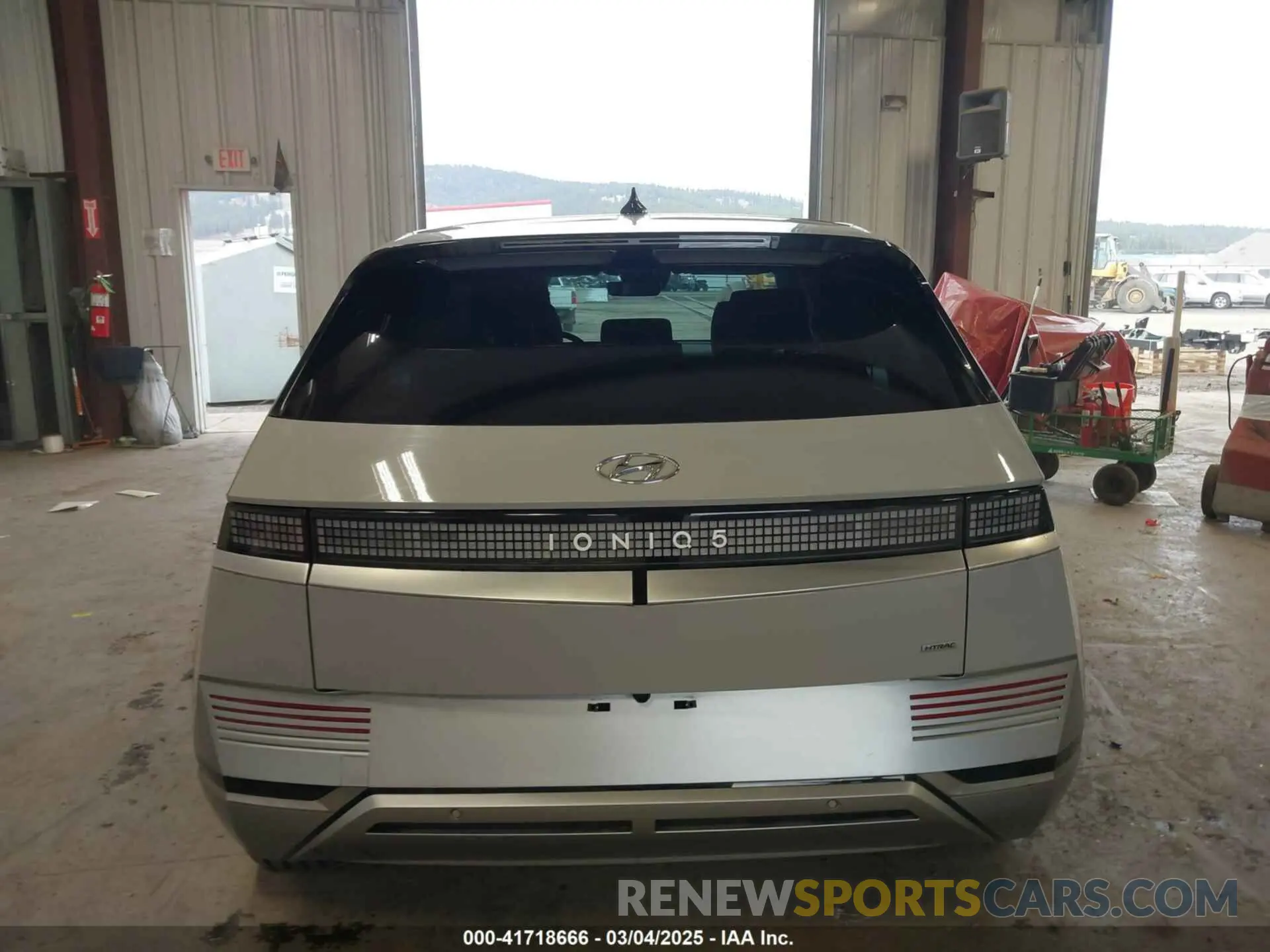 17 Photograph of a damaged car KM8KRDAF1NU118451 HYUNDAI IONIQ 5 2022