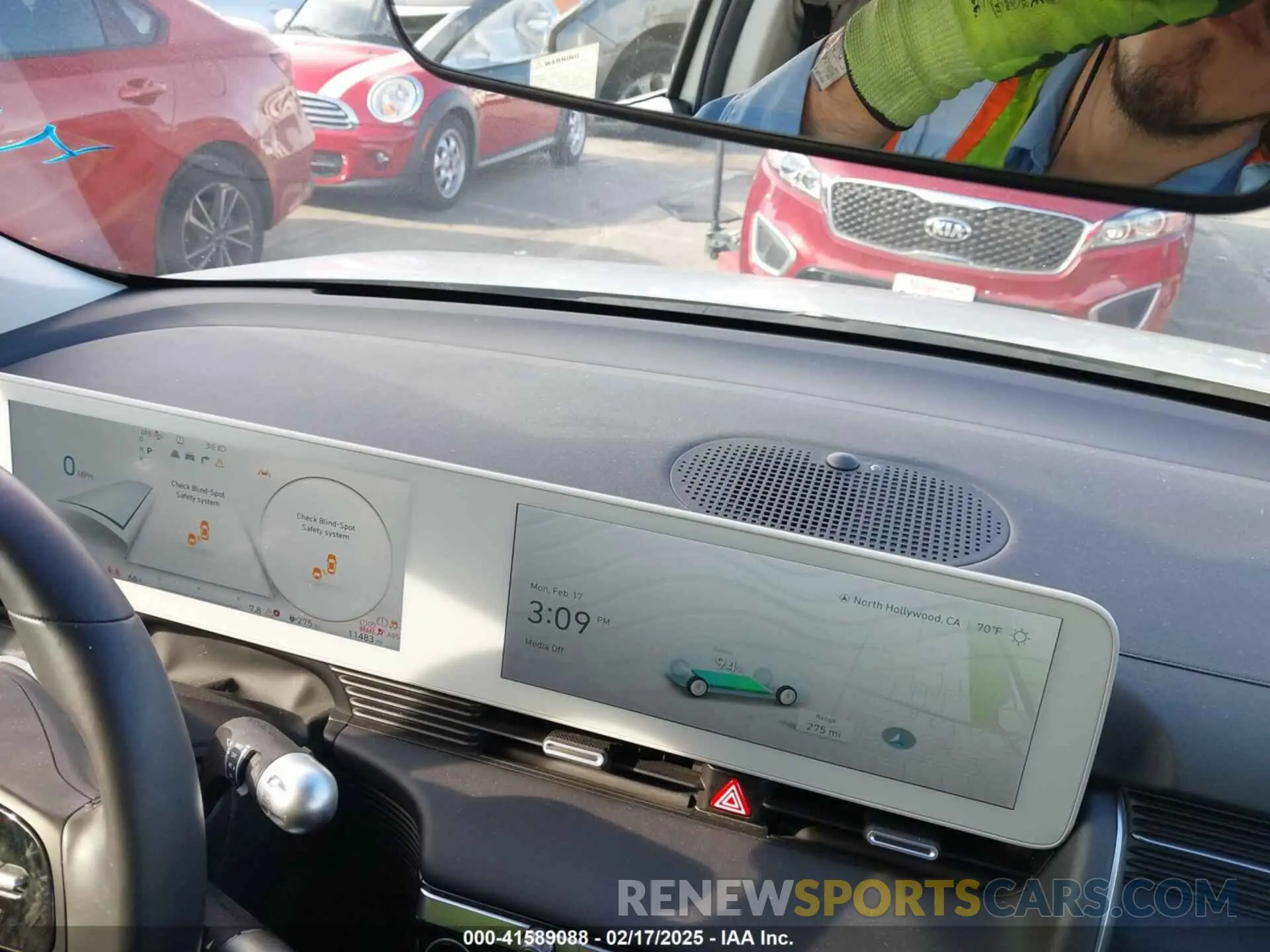 18 Фотография поврежденного автомобиля KM8KN4AE2PU181161 HYUNDAI IONIQ 5 2023