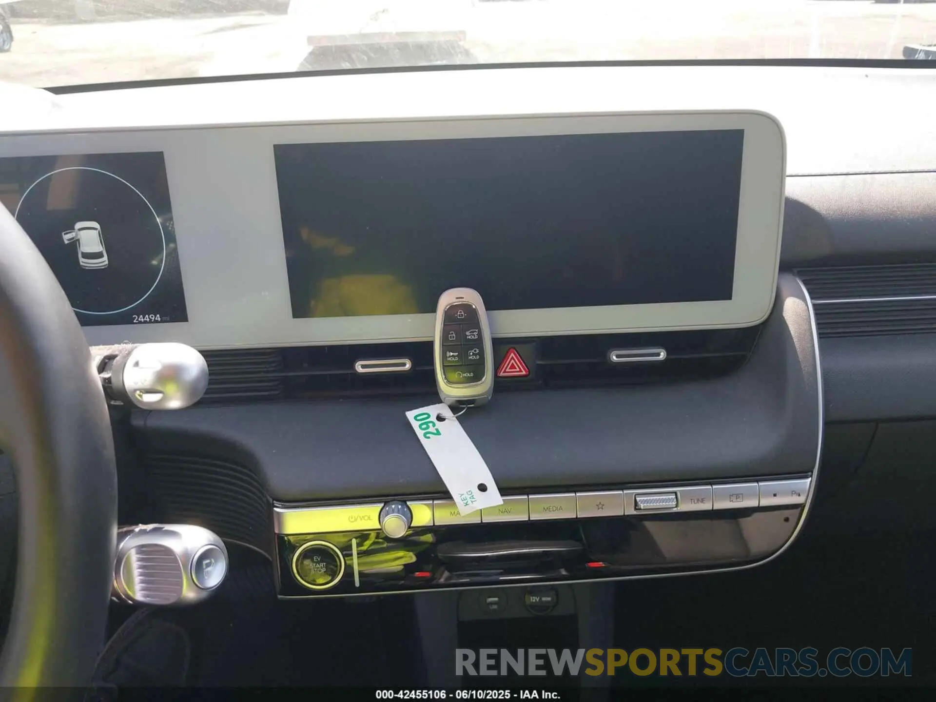 11 Photograph of a damaged car KM8KNDAF6PU207530 HYUNDAI IONIQ 5 2023