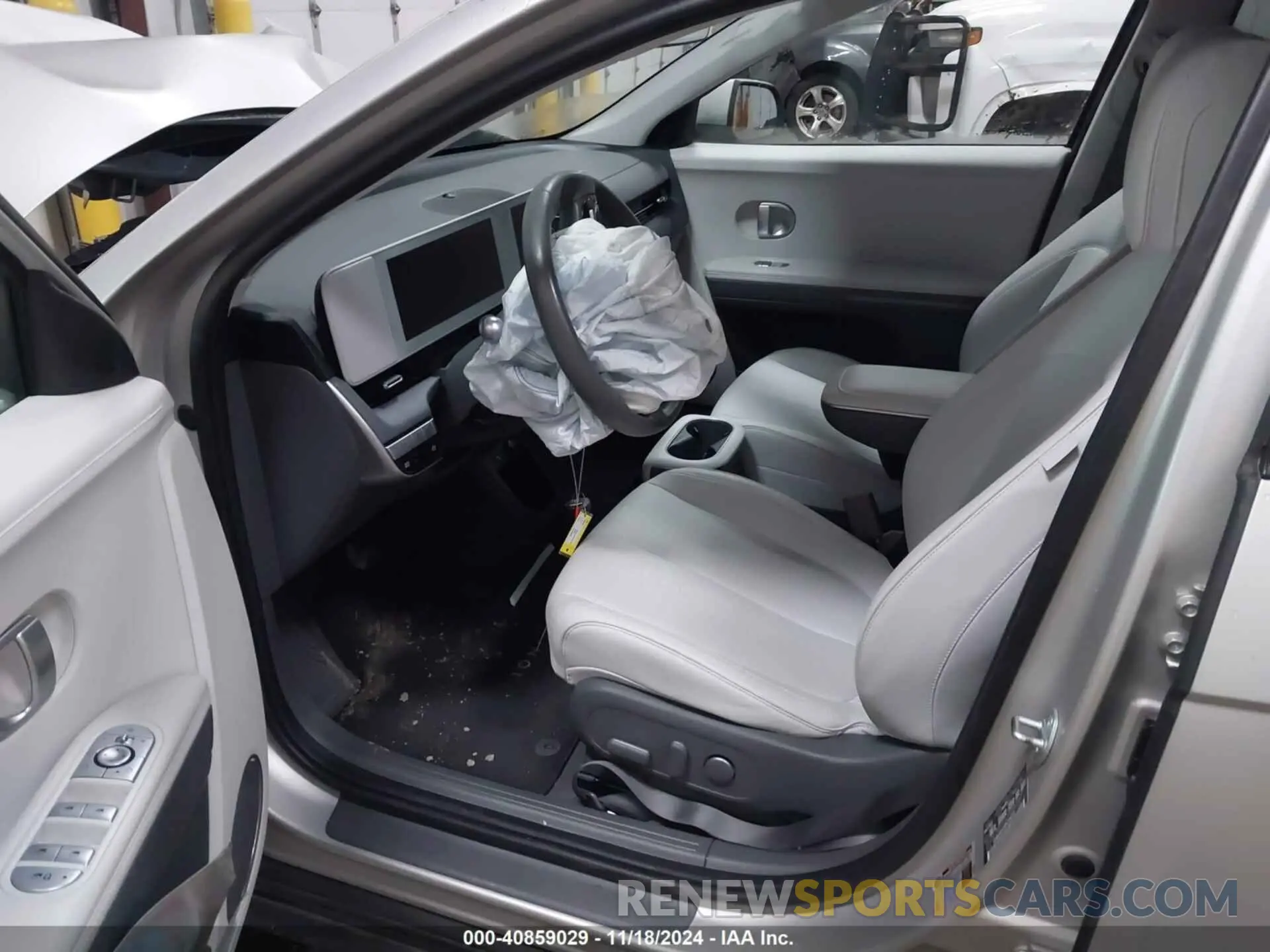 5 Photograph of a damaged car KM8KNDAF9PU166150 HYUNDAI IONIQ 5 2023