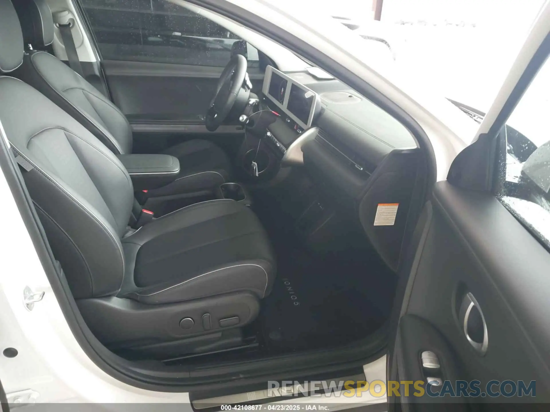5 Photograph of a damaged car KM8KR4AE1PU232864 HYUNDAI IONIQ 5 2023