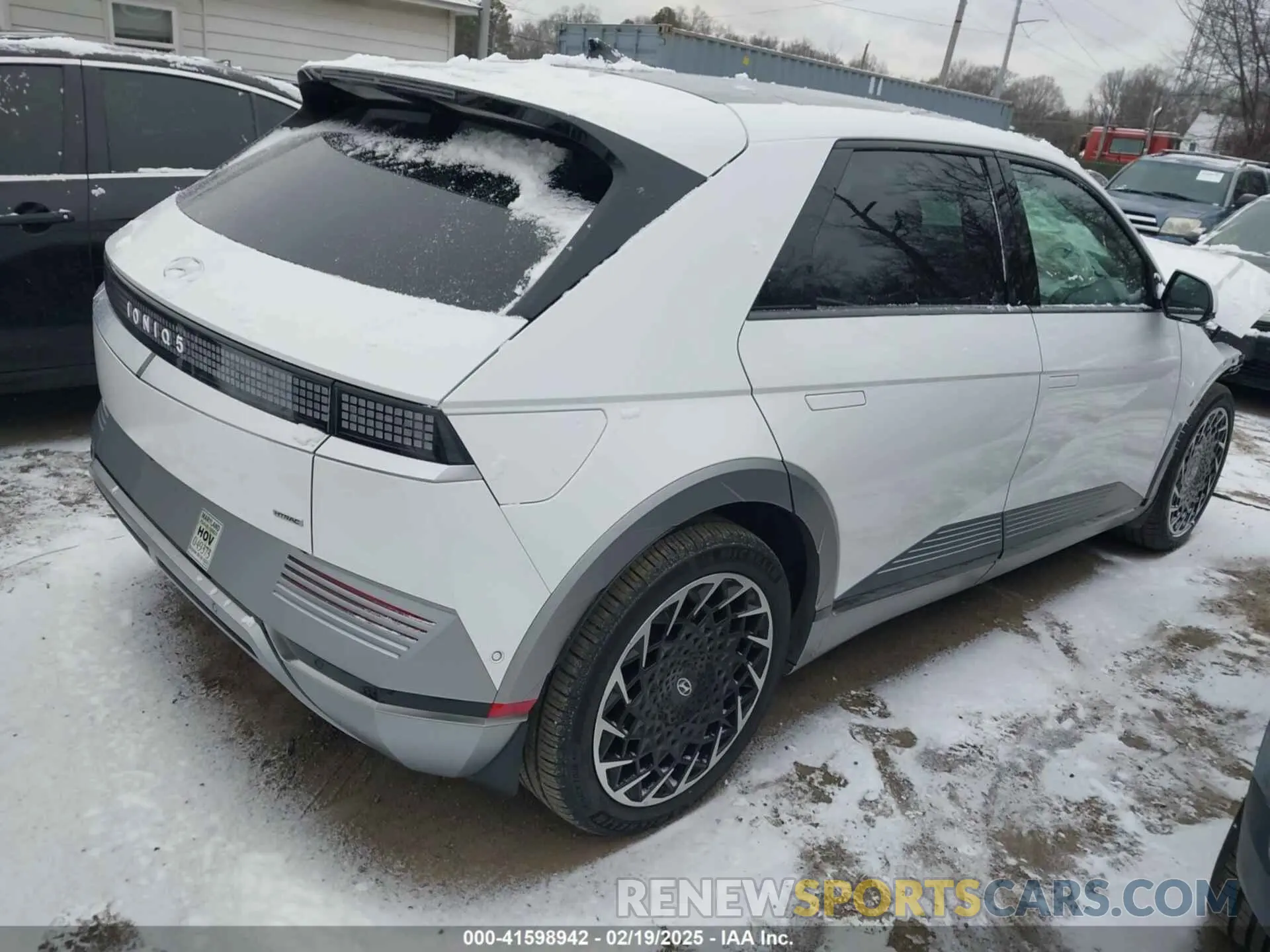 4 Photograph of a damaged car KM8KRDAF7PU161341 HYUNDAI IONIQ 5 2023
