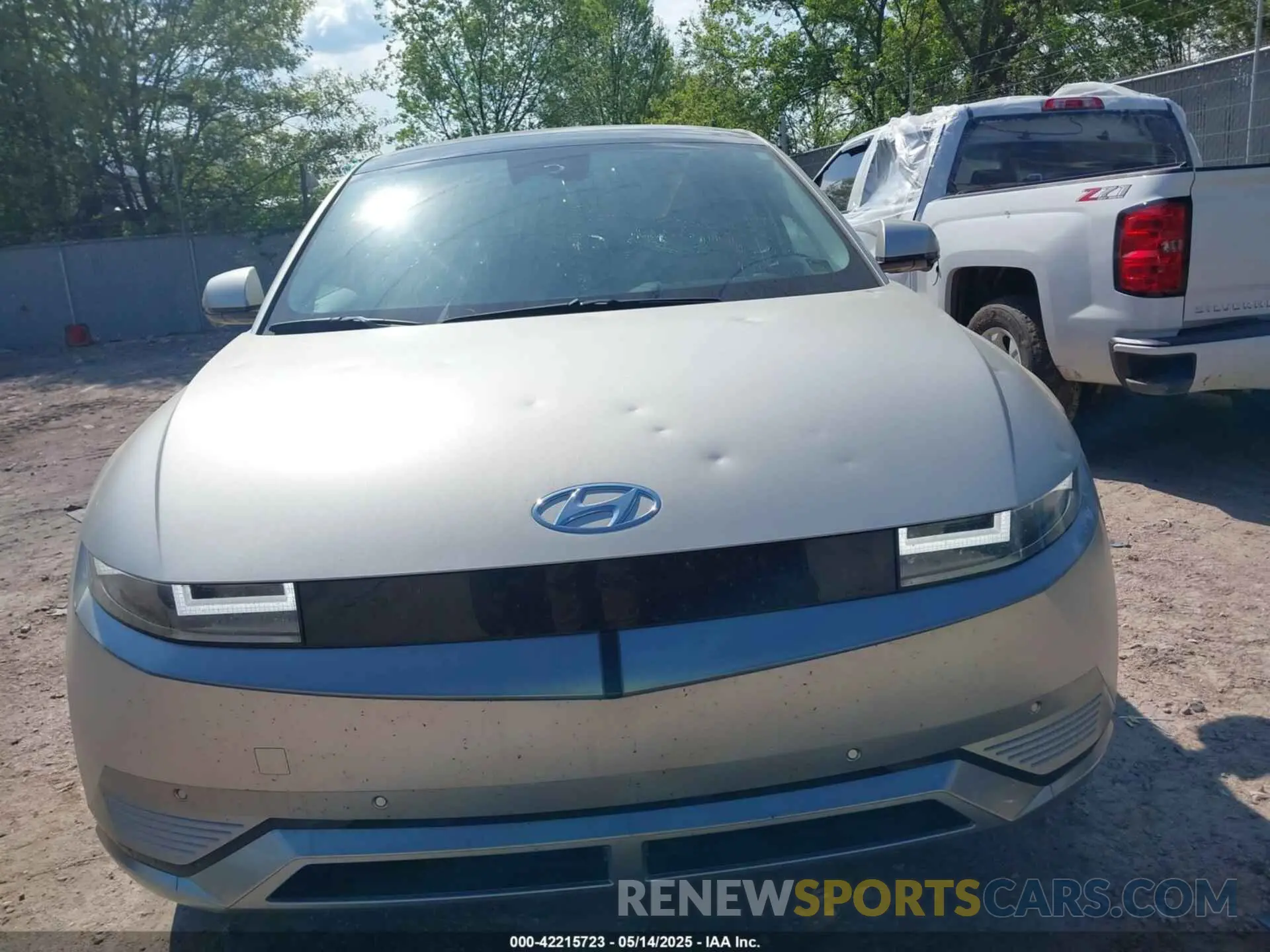 12 Photograph of a damaged car KM8KRDAFXPU217823 HYUNDAI IONIQ 5 2023