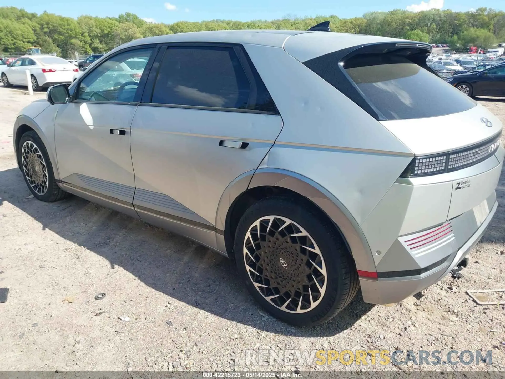 3 Photograph of a damaged car KM8KRDAFXPU217823 HYUNDAI IONIQ 5 2023