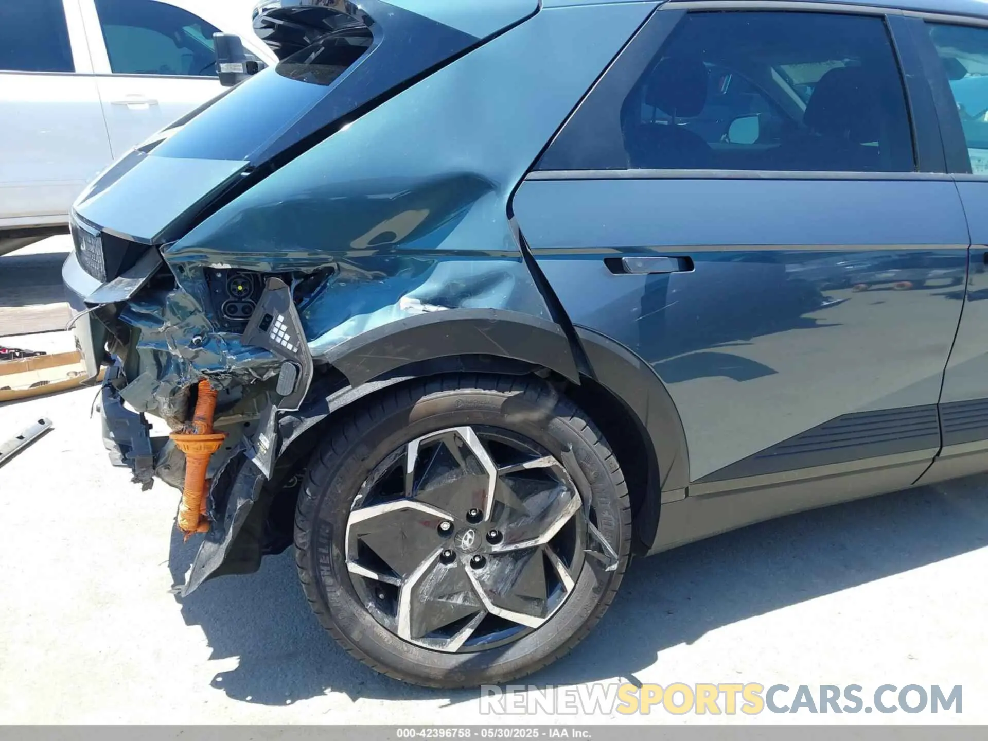 21 Photograph of a damaged car KM8KM4DB2RU309115 HYUNDAI IONIQ 5 2024