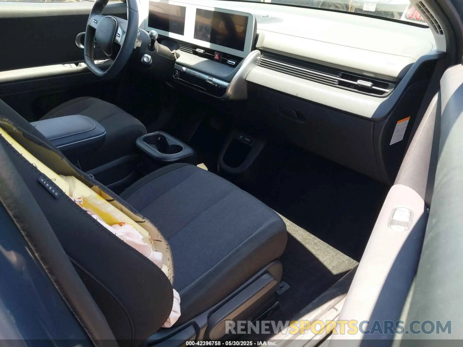 5 Photograph of a damaged car KM8KM4DB2RU309115 HYUNDAI IONIQ 5 2024