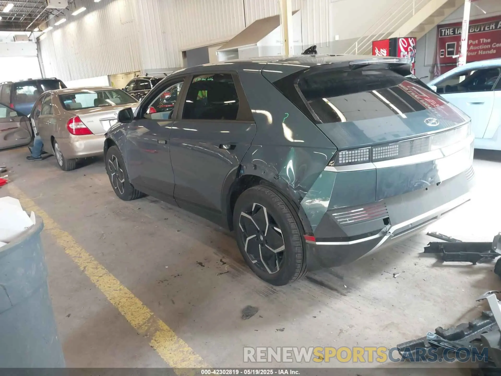 3 Фотография поврежденного автомобиля KM8KM4DB7RU262342 HYUNDAI IONIQ 5 2024