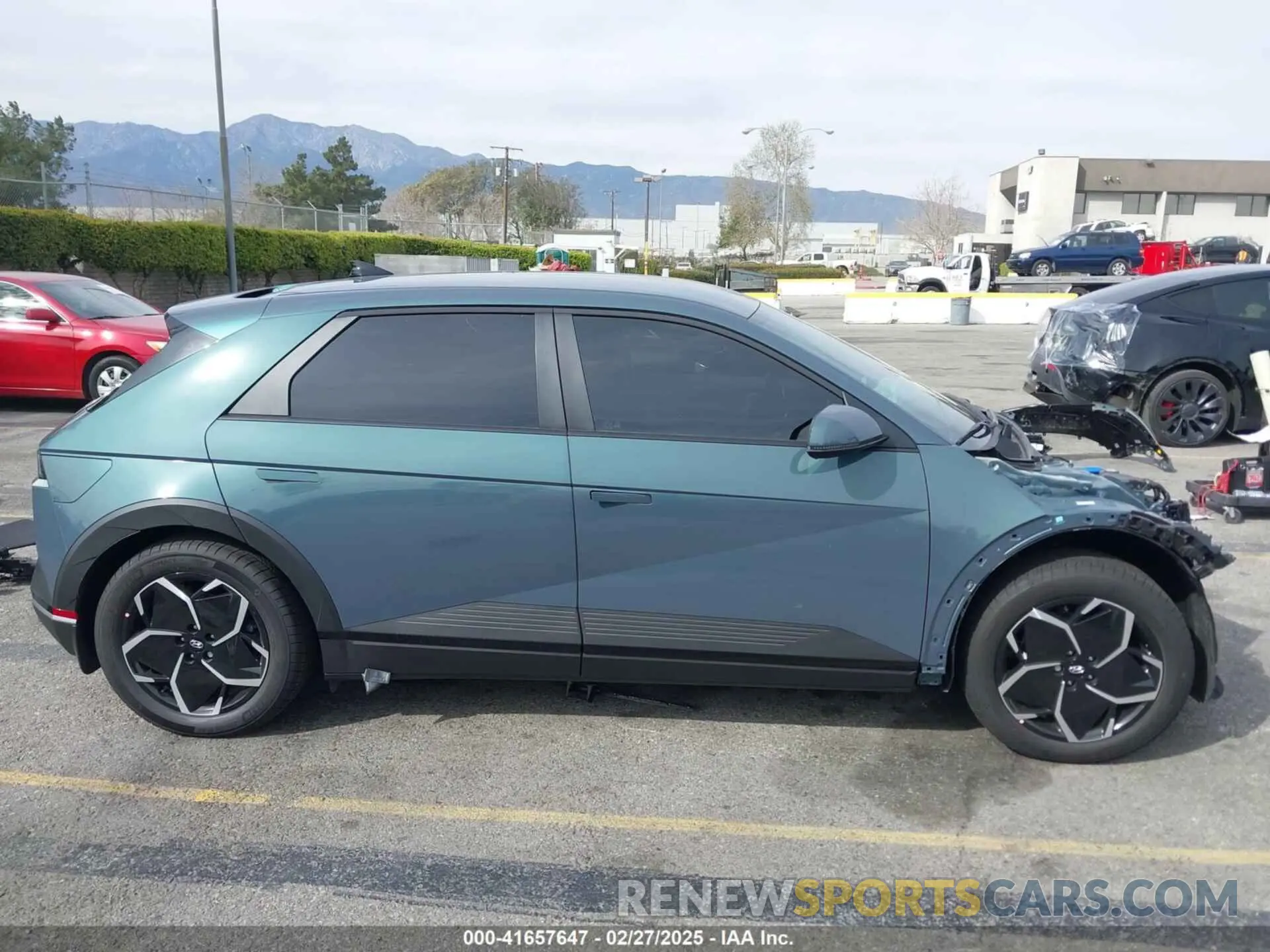 14 Photograph of a damaged car KM8KM4DE3RU335734 HYUNDAI IONIQ 5 2024