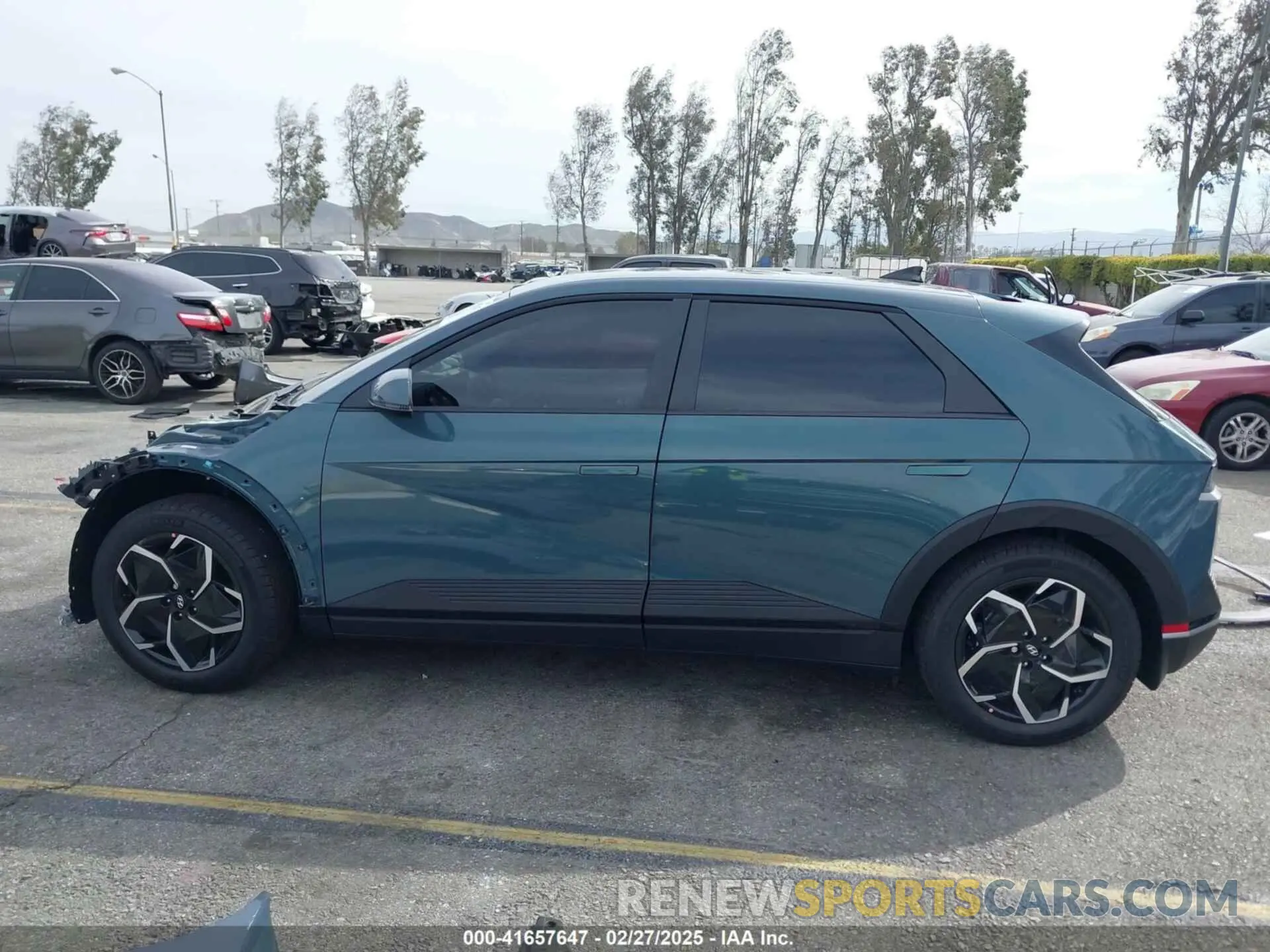 15 Photograph of a damaged car KM8KM4DE3RU335734 HYUNDAI IONIQ 5 2024