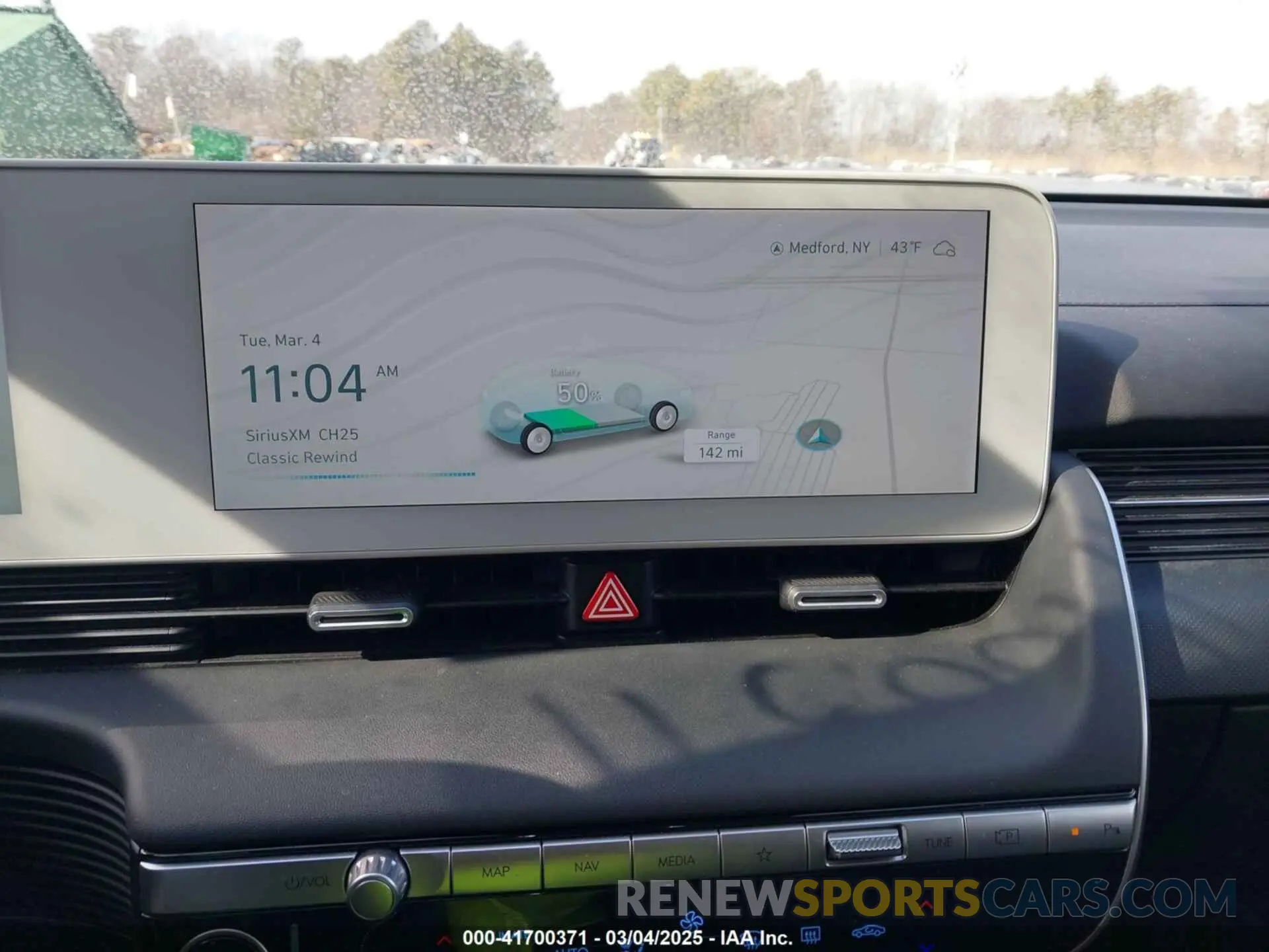 18 Photograph of a damaged car KM8KMDDF6RU233319 HYUNDAI IONIQ 5 2024