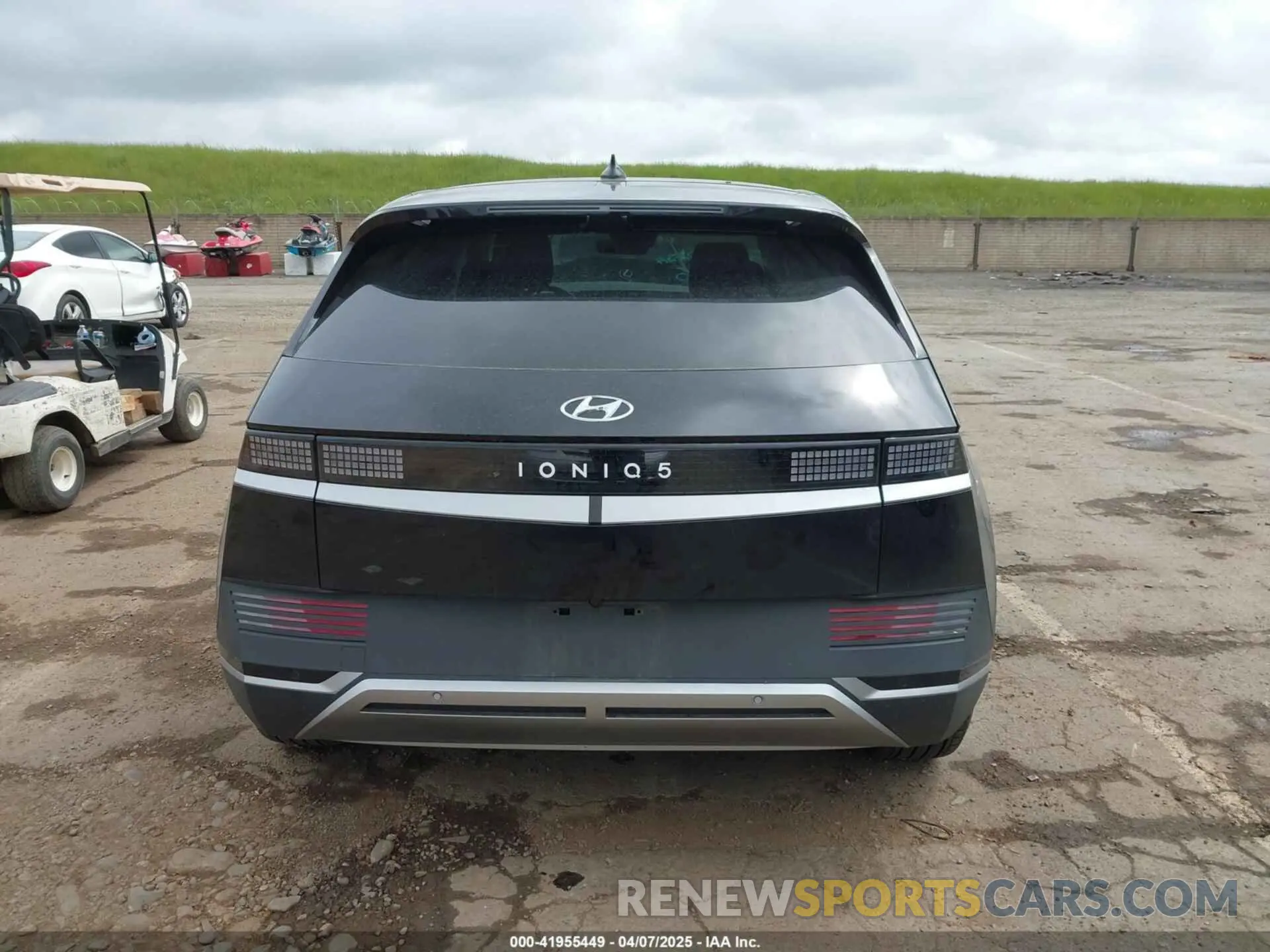 17 Photograph of a damaged car KM8KN4DE5RU276814 HYUNDAI IONIQ 5 2024