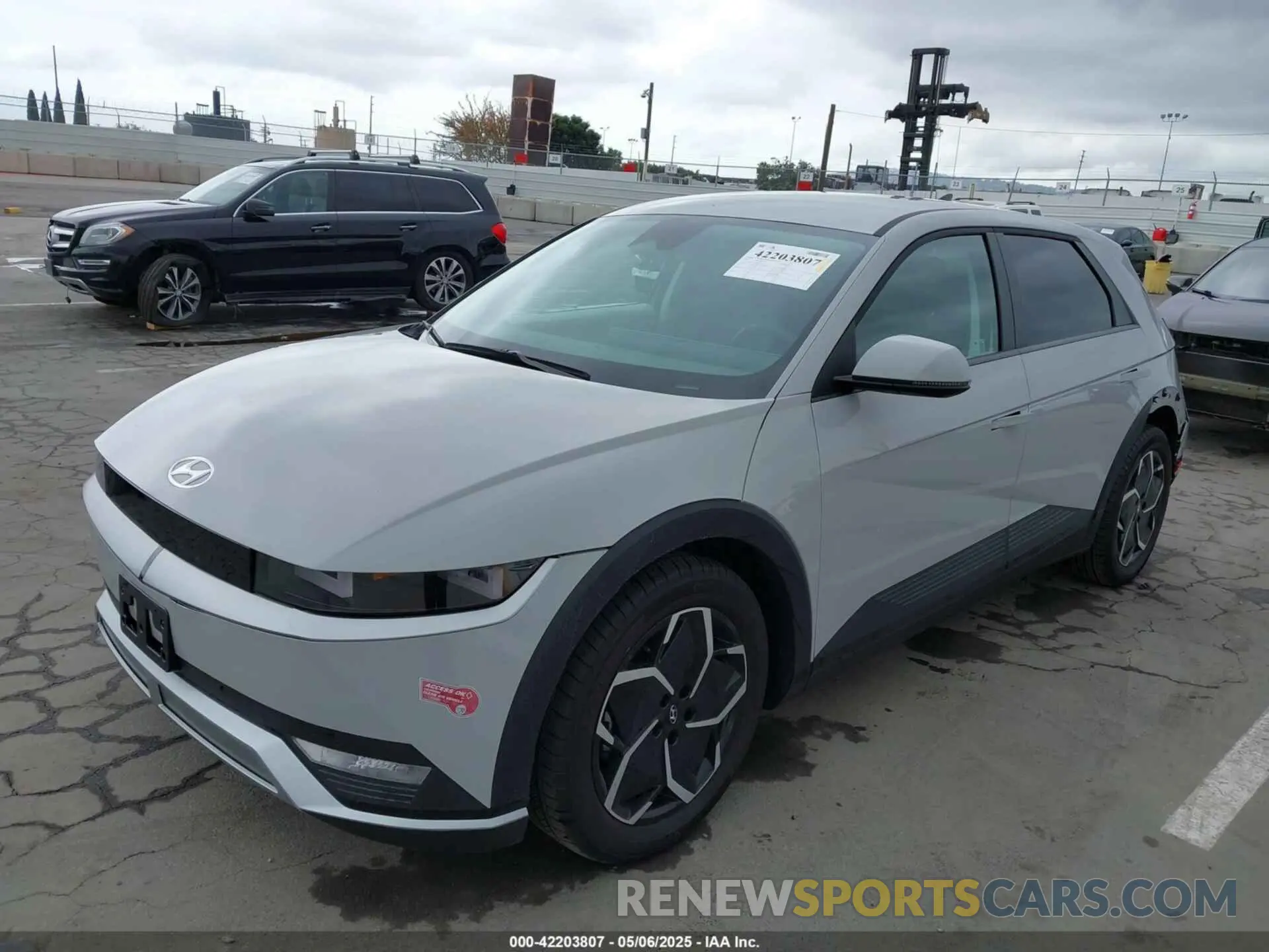 2 Photograph of a damaged car KM8KN4DE6RU295565 HYUNDAI IONIQ 5 2024
