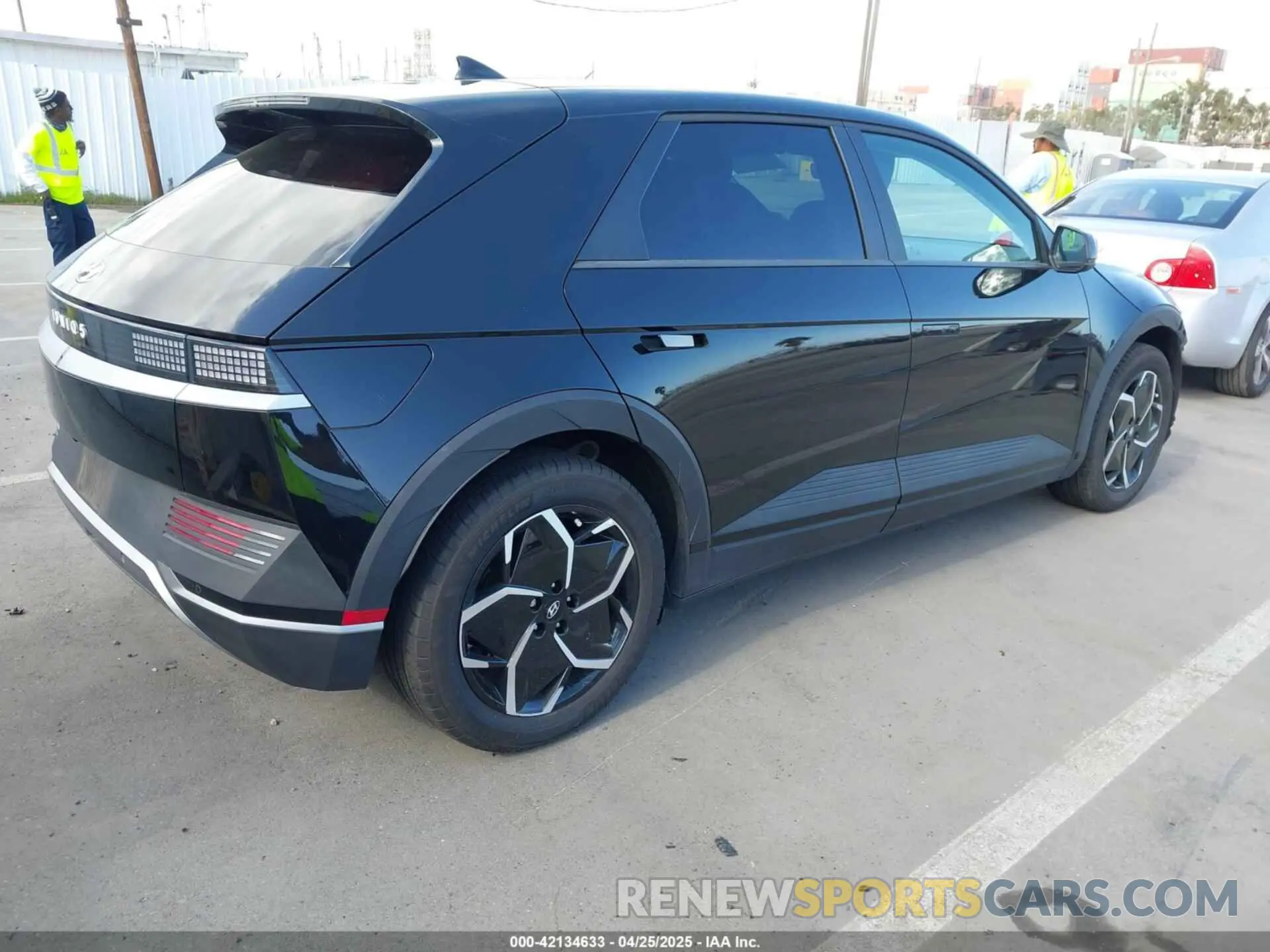 4 Photograph of a damaged car KM8KN4DEXRU292121 HYUNDAI IONIQ 5 2024