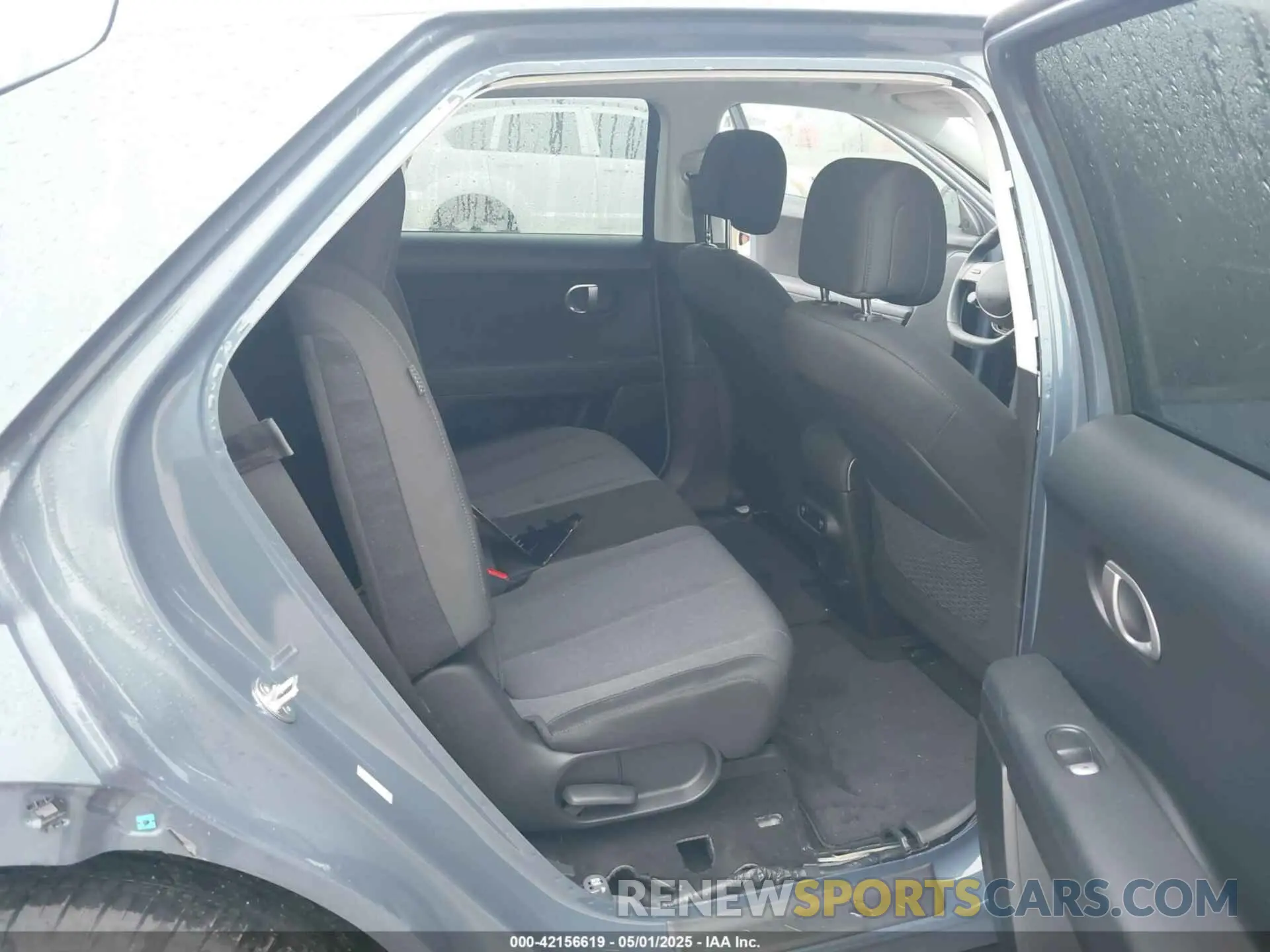 8 Photograph of a damaged car KM8KNDDF3RU284497 HYUNDAI IONIQ 5 2024