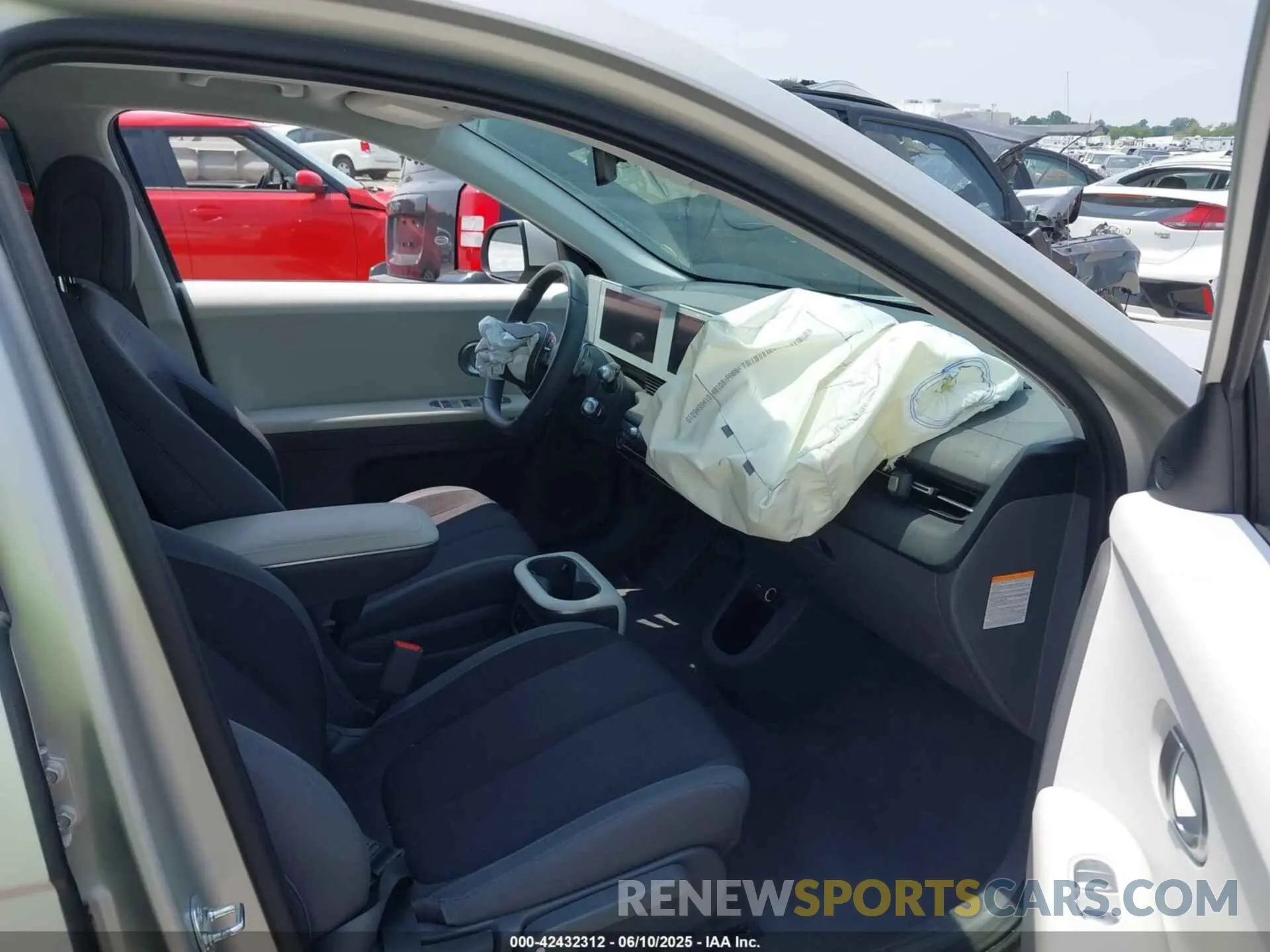 5 Photograph of a damaged car KM8KNDDF6RU294117 HYUNDAI IONIQ 5 2024