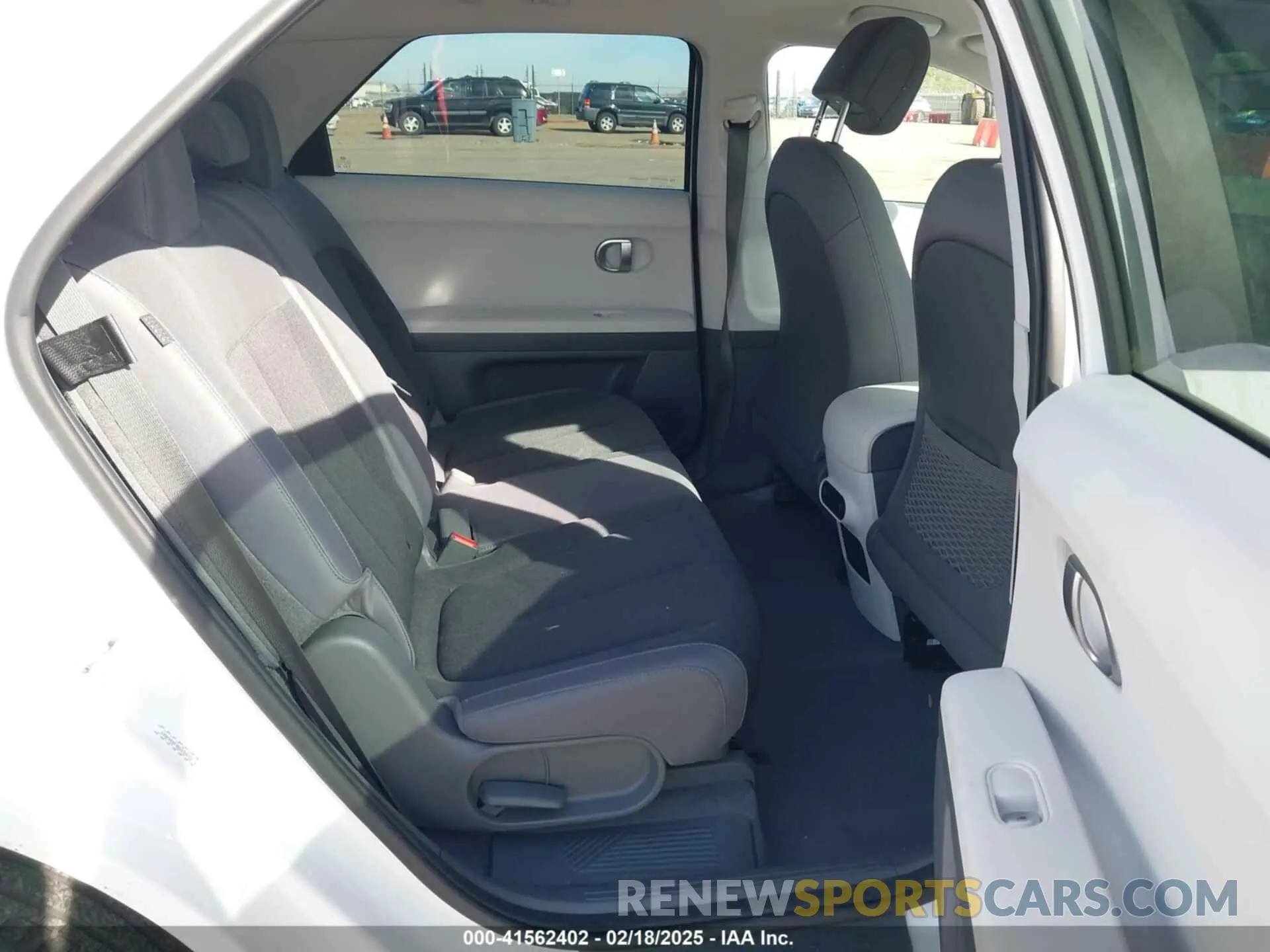 8 Фотография поврежденного автомобиля KM8KNDDF9RU274072 HYUNDAI IONIQ 5 2024