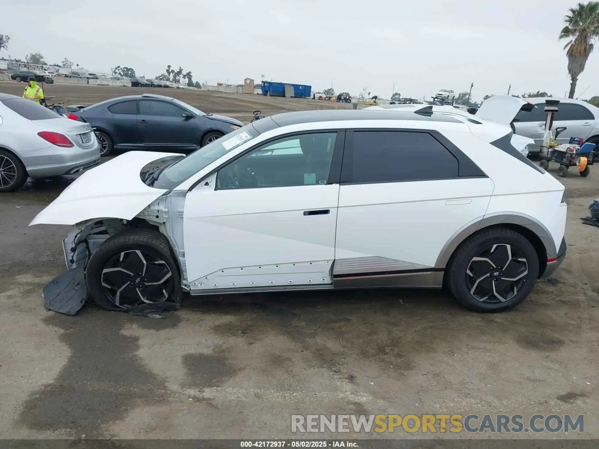 15 Photograph of a damaged car KM8KR4DE8RU341059 HYUNDAI IONIQ 5 2024