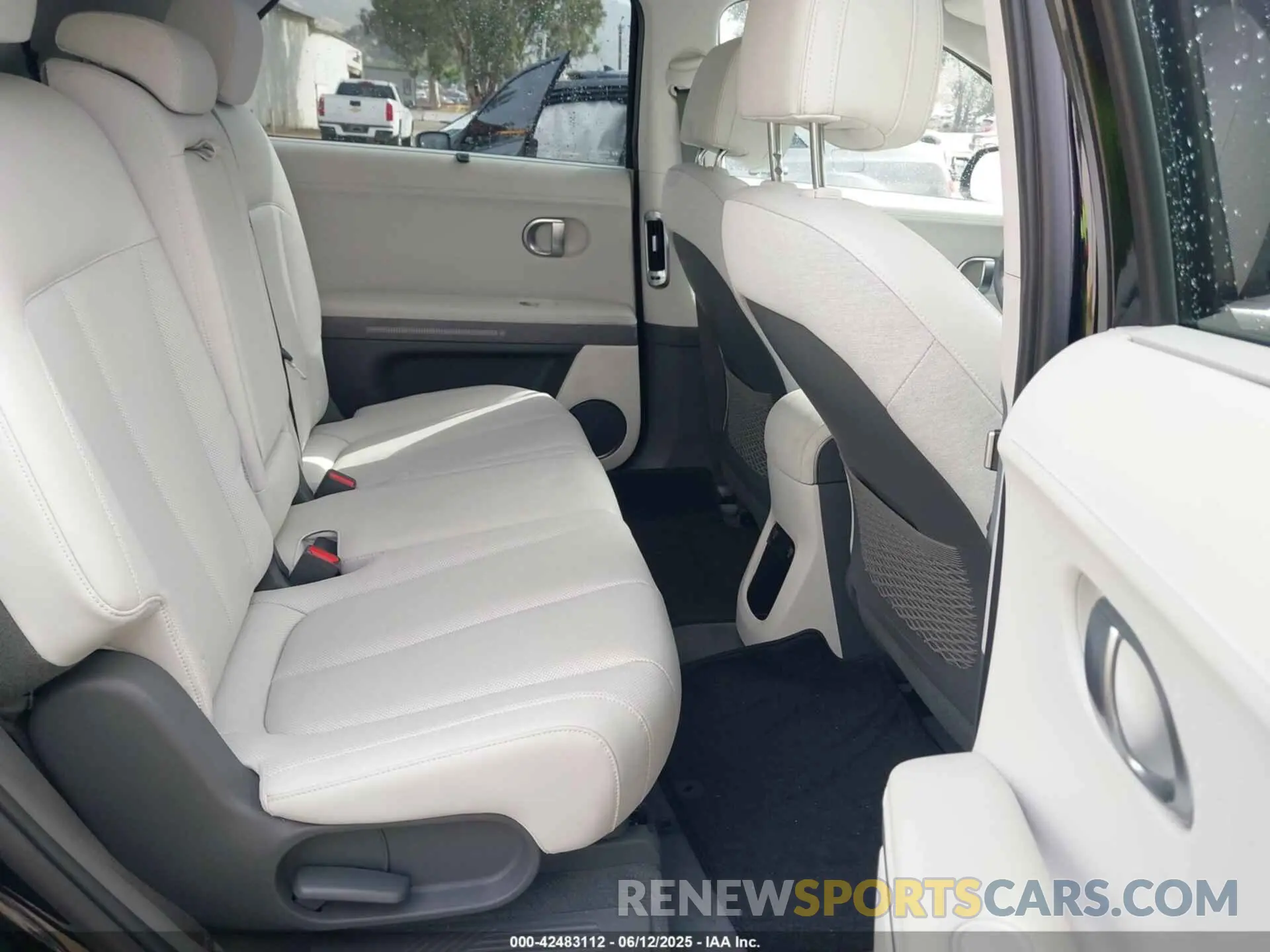 8 Photograph of a damaged car KM8KR4DE9RU254173 HYUNDAI IONIQ 5 2024