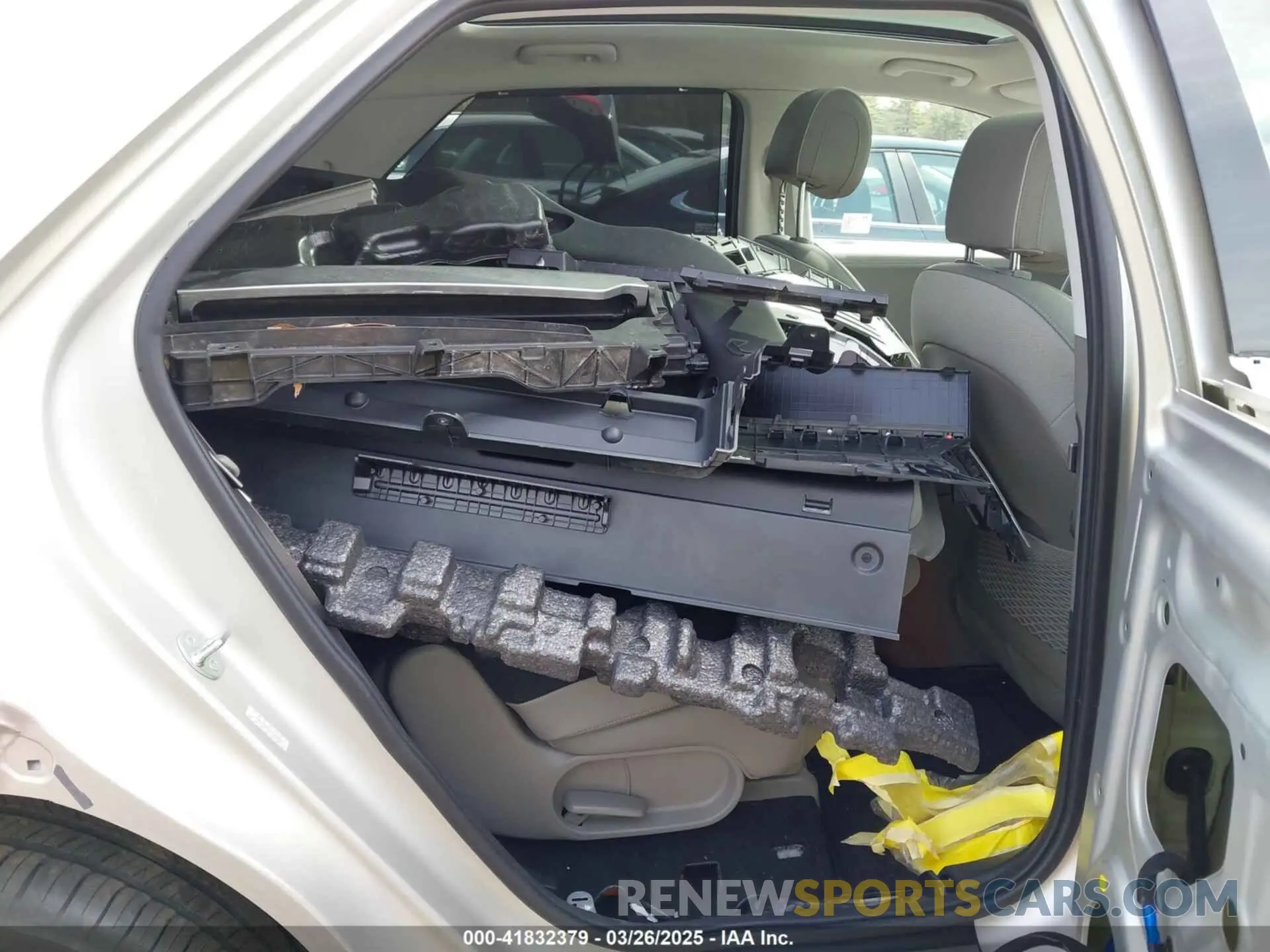 8 Photograph of a damaged car KM8KRDDF6RU276804 HYUNDAI IONIQ 5 2024