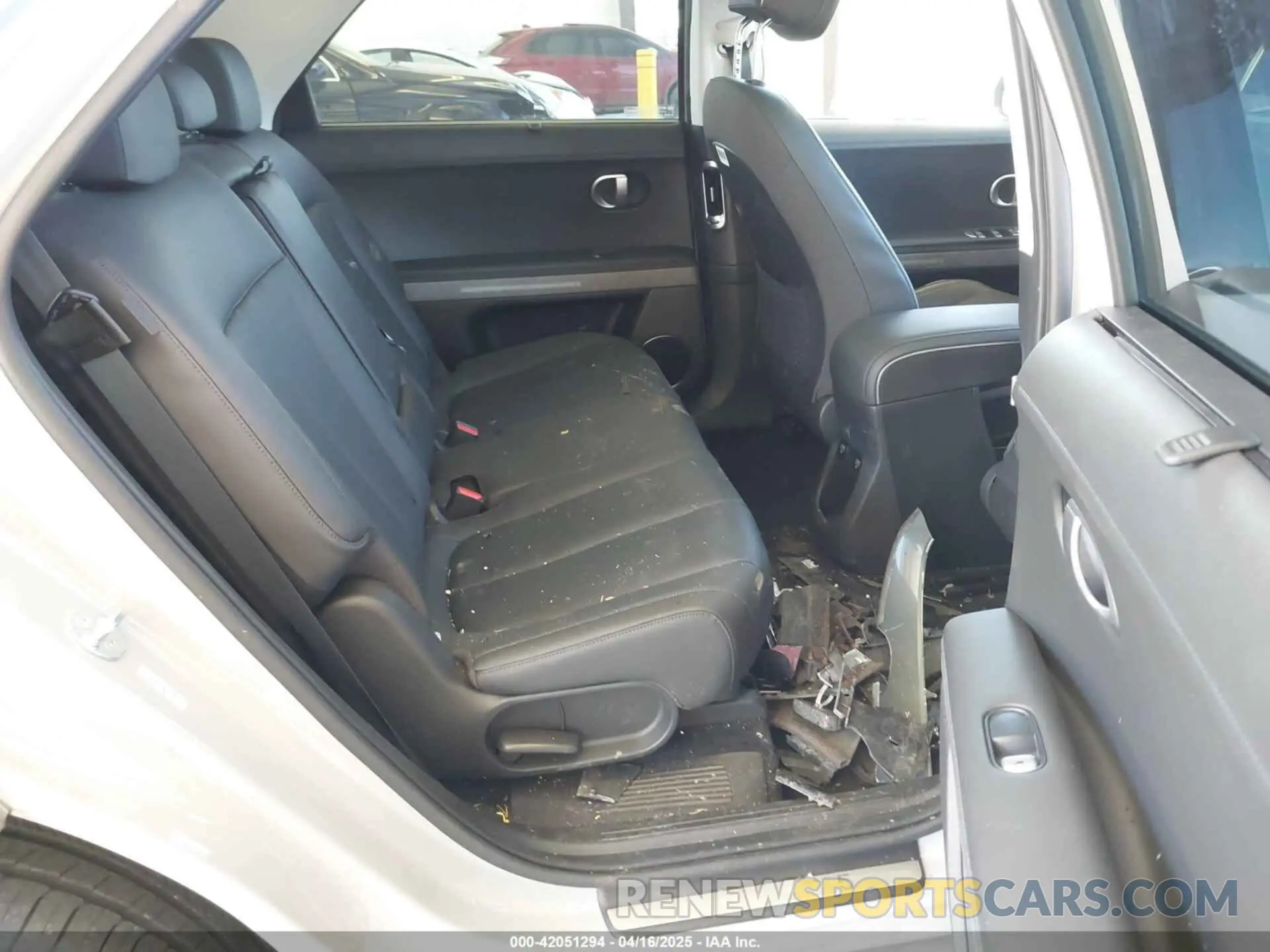 8 Фотография поврежденного автомобиля KM8KRDDF8RU252813 HYUNDAI IONIQ 5 2024