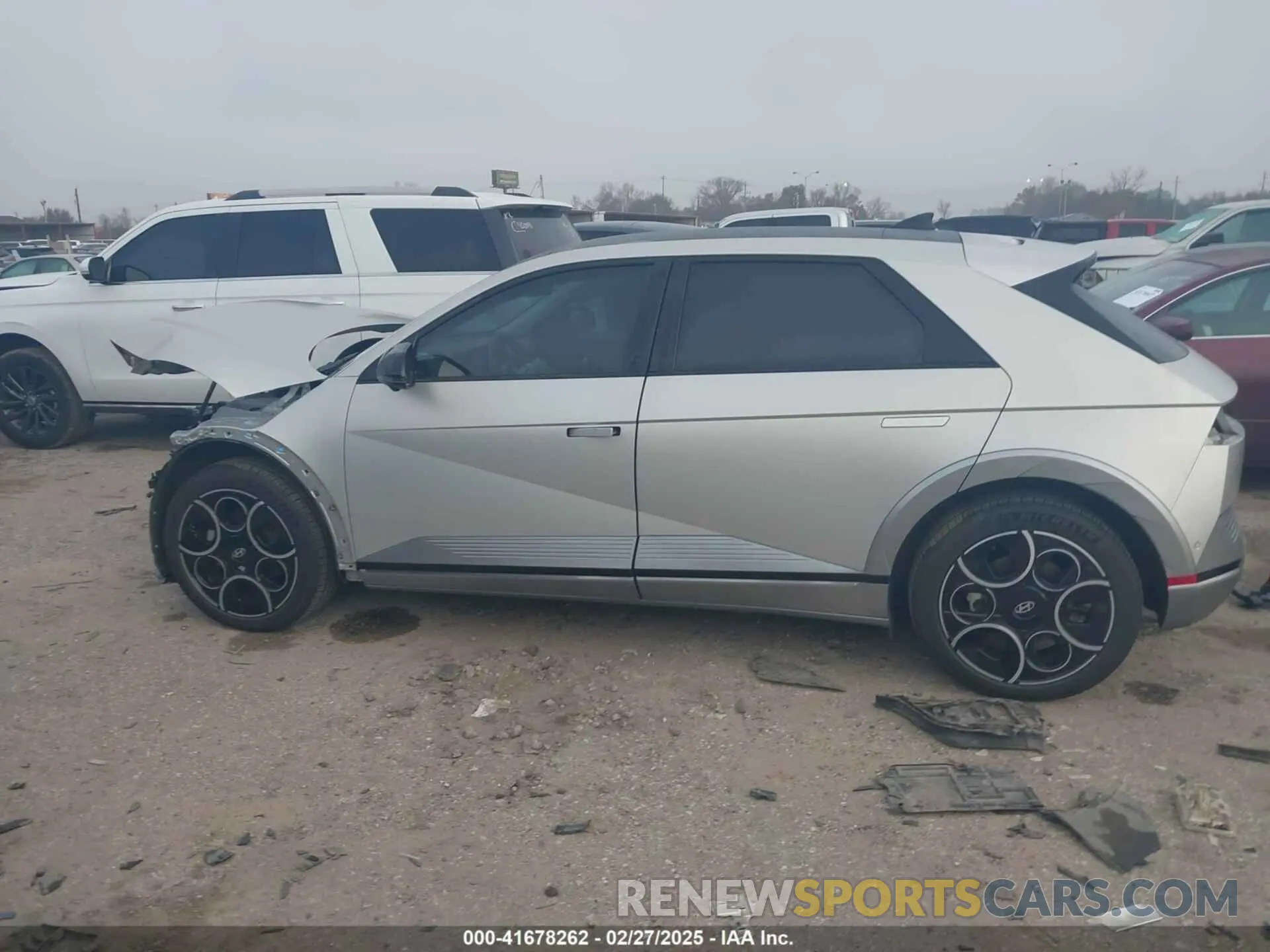 15 Photograph of a damaged car KM8KRDDF8RU275248 HYUNDAI IONIQ 5 2024