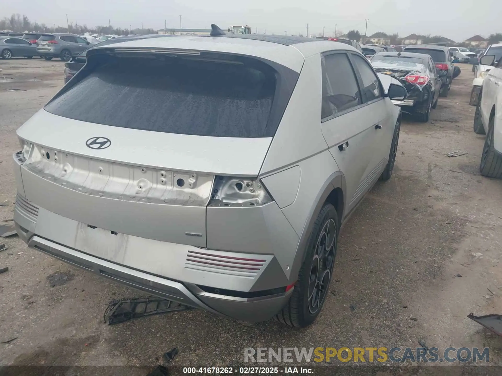 4 Photograph of a damaged car KM8KRDDF8RU275248 HYUNDAI IONIQ 5 2024