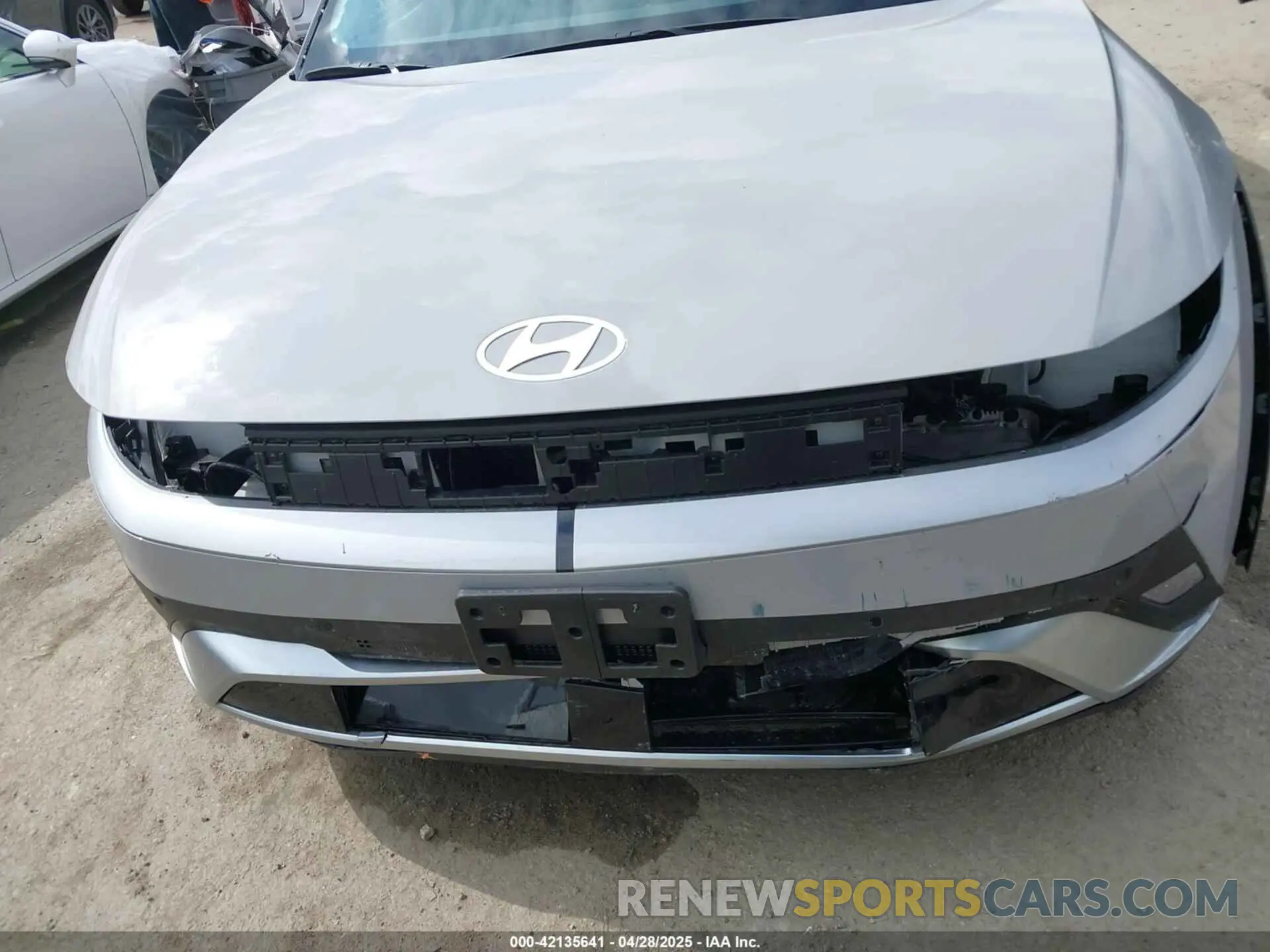6 Photograph of a damaged car 7YAKM4DA8SY002745 HYUNDAI IONIQ 5 2025