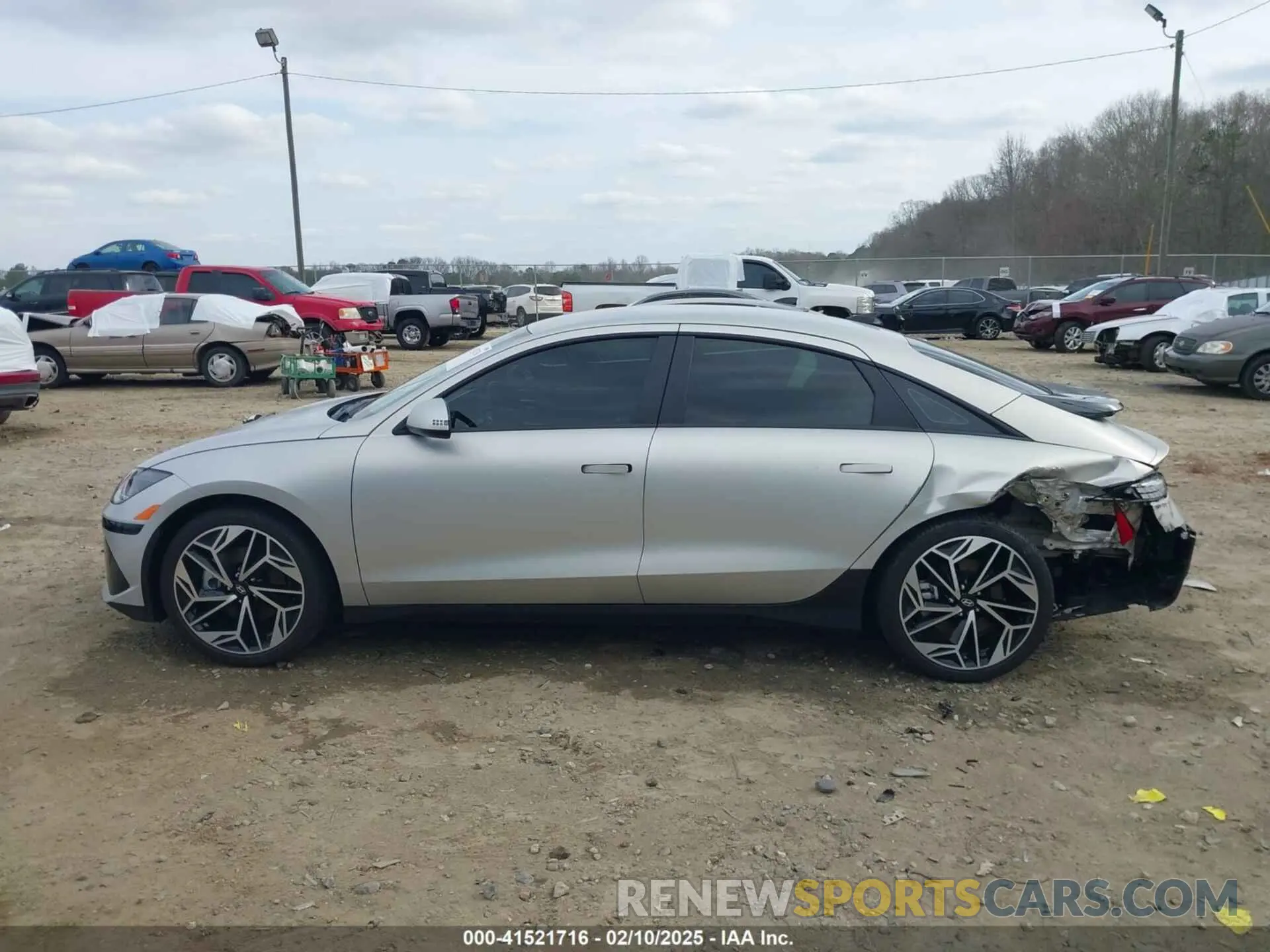 15 Photograph of a damaged car KMHM34AA2PA041317 HYUNDAI IONIQ 6 2023