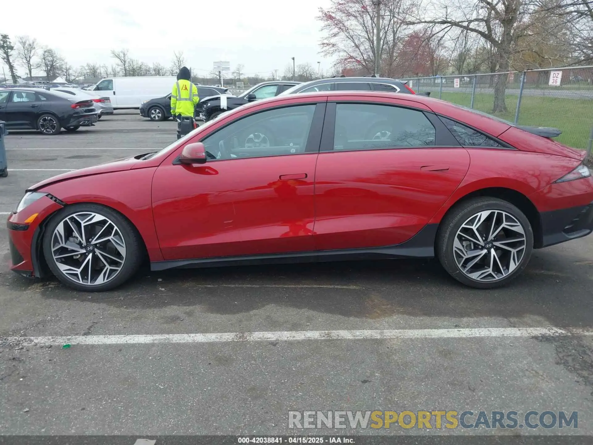 14 Фотография поврежденного автомобиля KMHM34AC0PA038577 HYUNDAI IONIQ 6 2023